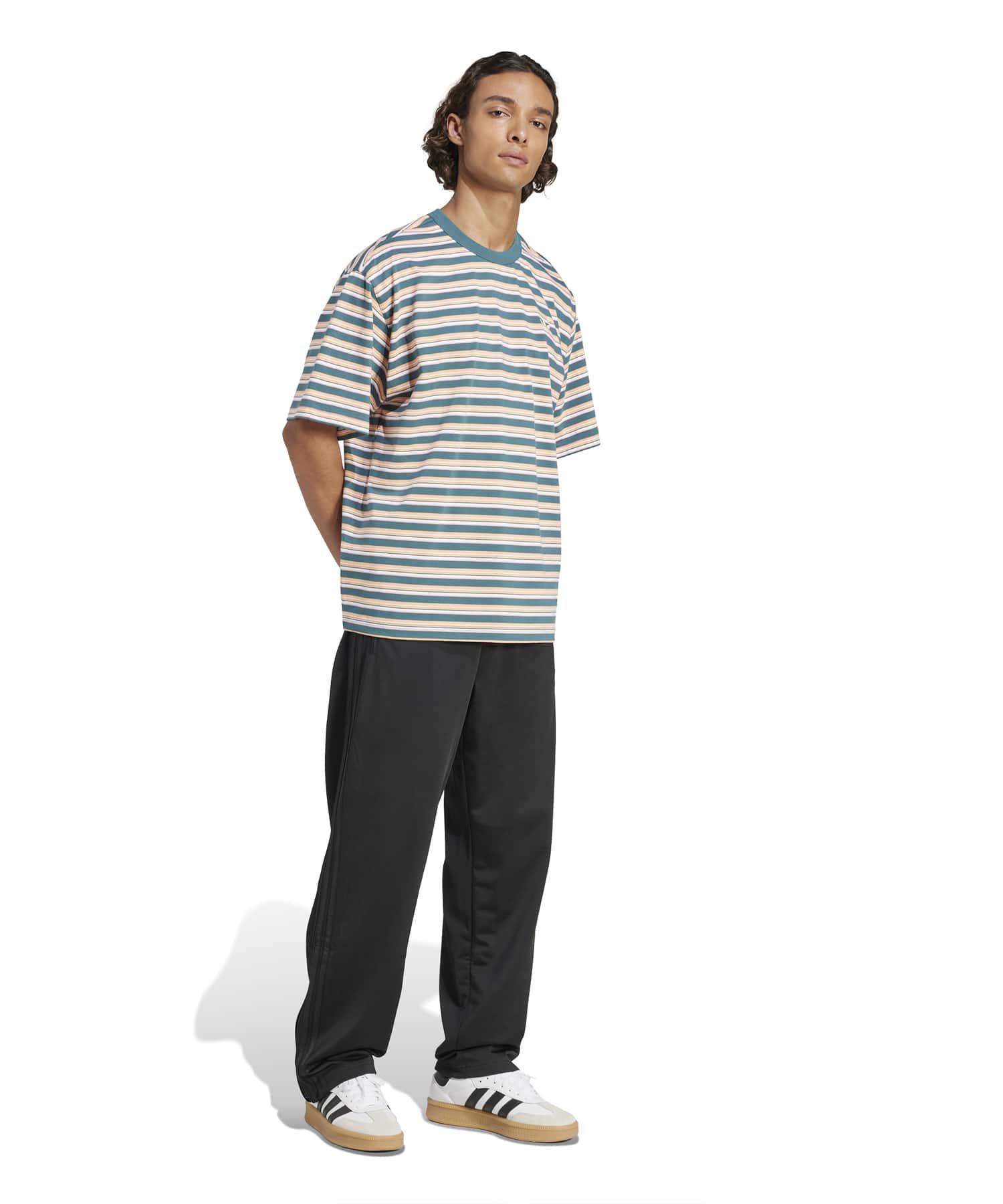 adidas STRIPE TEE マルチカラー/セミピンクスパーク/オールモストイエロー/ヘイジーオレンジの画像