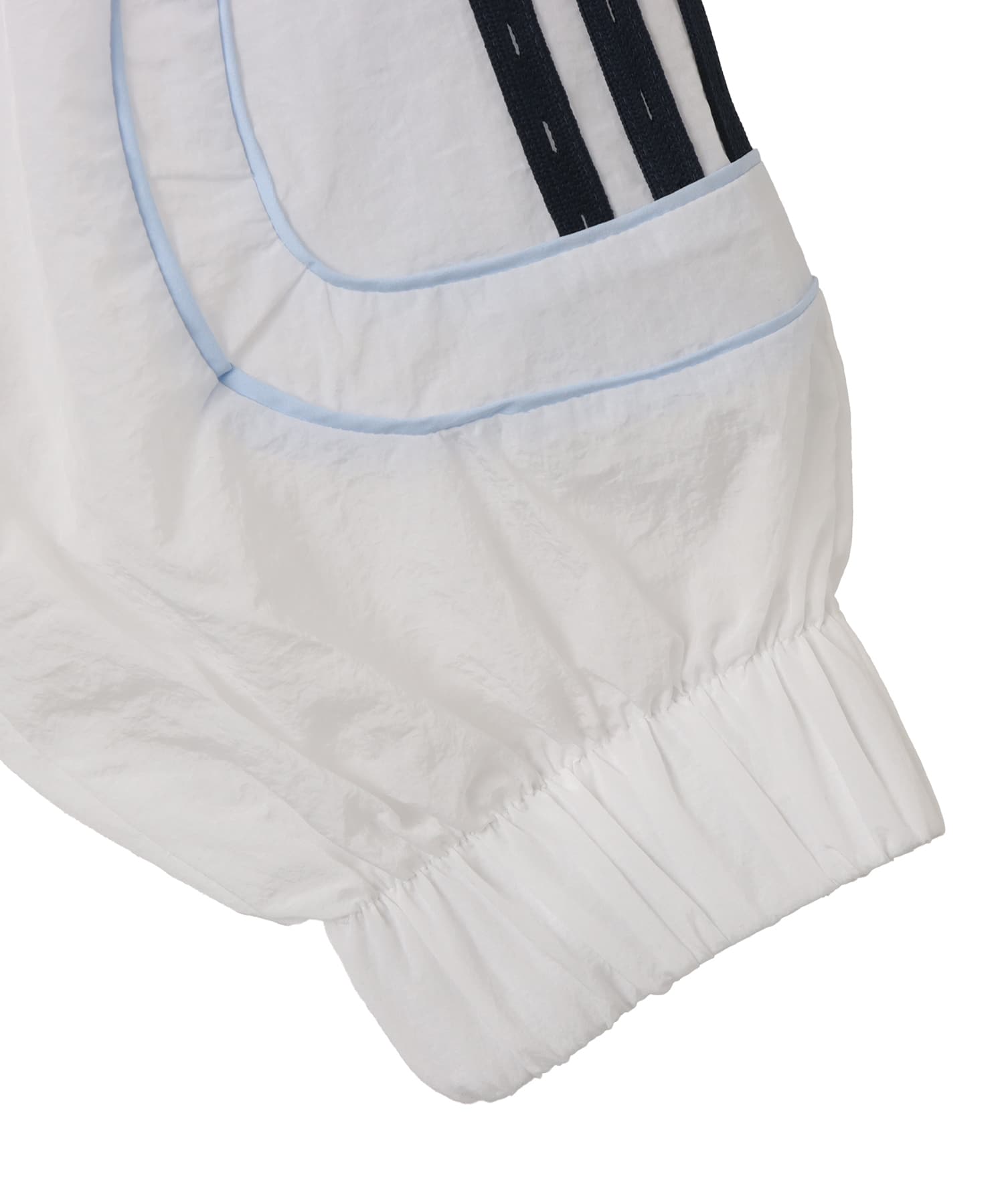 adidas TEAMGEIST 2.0 SWEATSHIRT ホワイトの画像