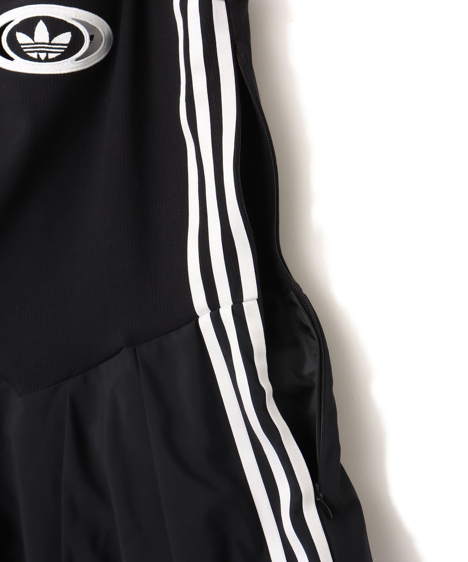 adidas CAMPUS 2000 BALLOON DRESS ブラックの画像