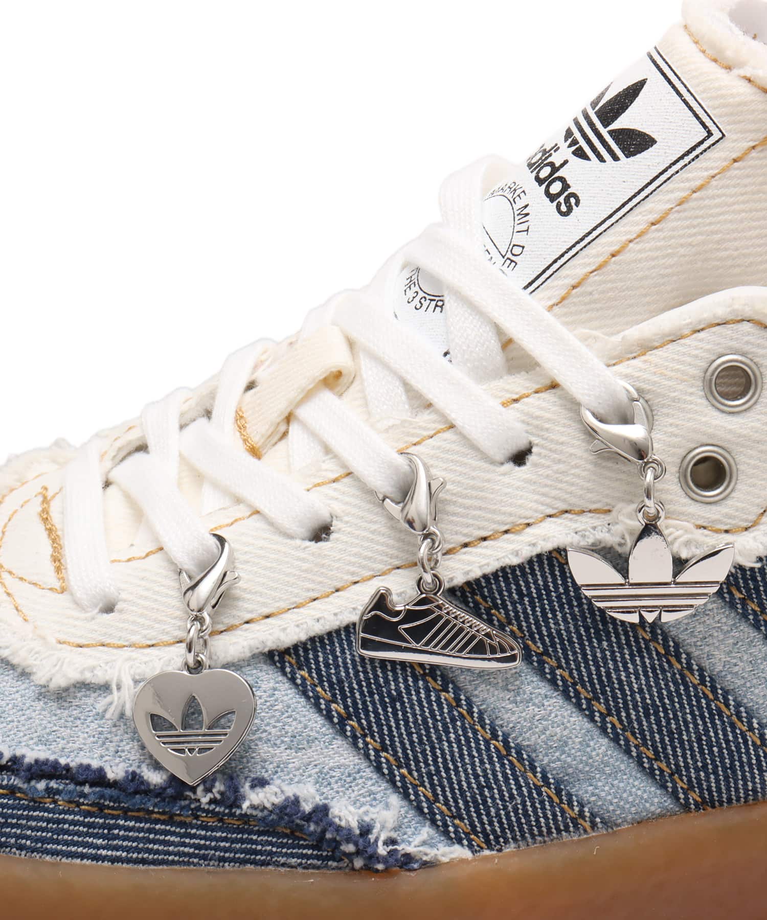 adidas JEWELACE ホワイトの画像