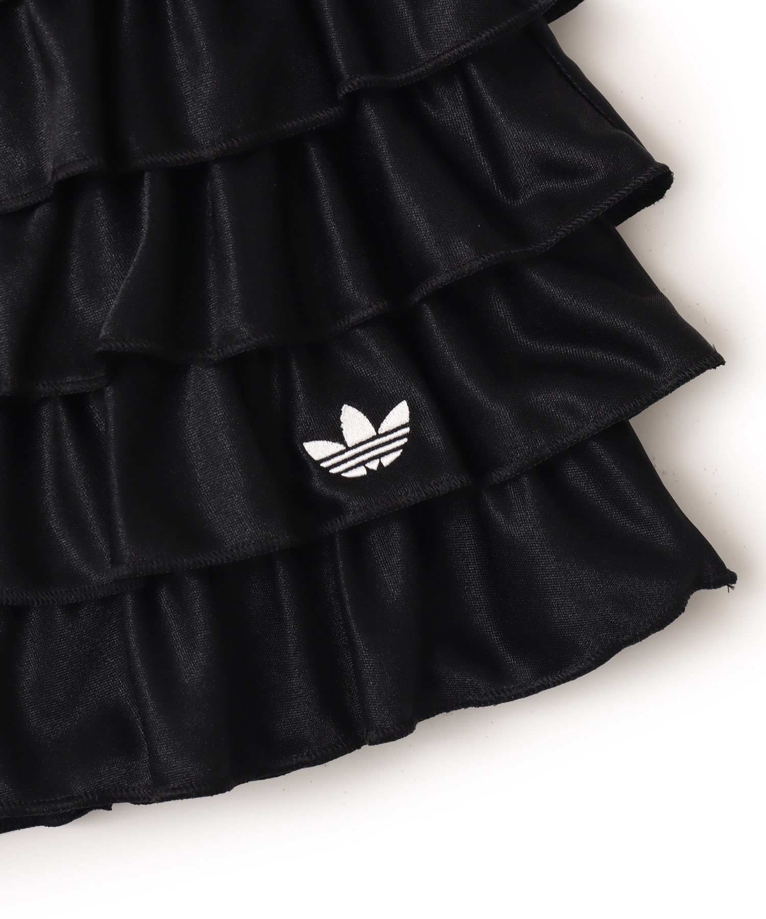 adidas LACE RUFFLE MINI SKIRT ブラックの画像