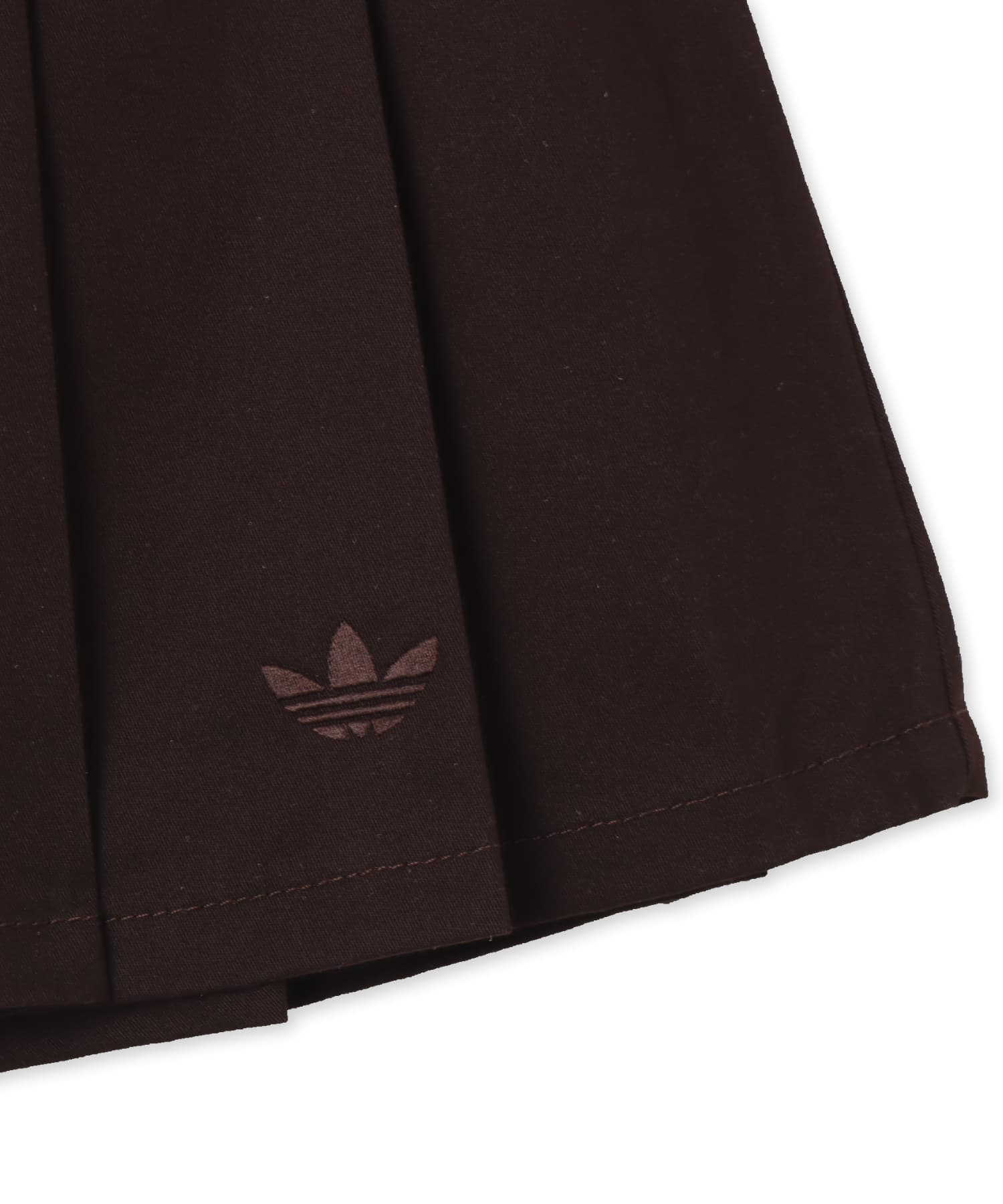 adidas TWILL PLEATED SKIRT オーロラコーヒーの画像