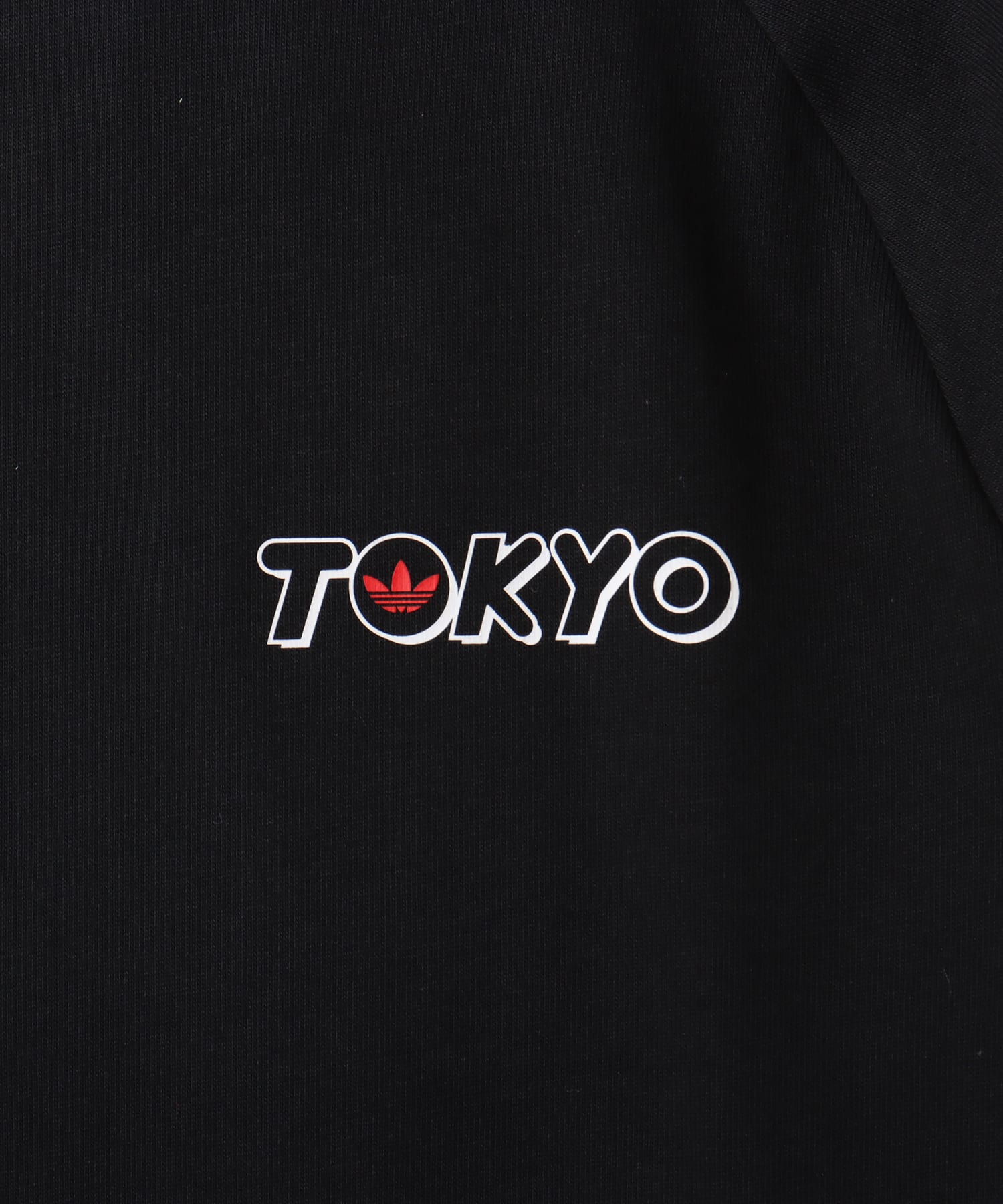 adidas TOKYO KATAKANA LONG SLEEVE T-SHIRT ブラックの画像