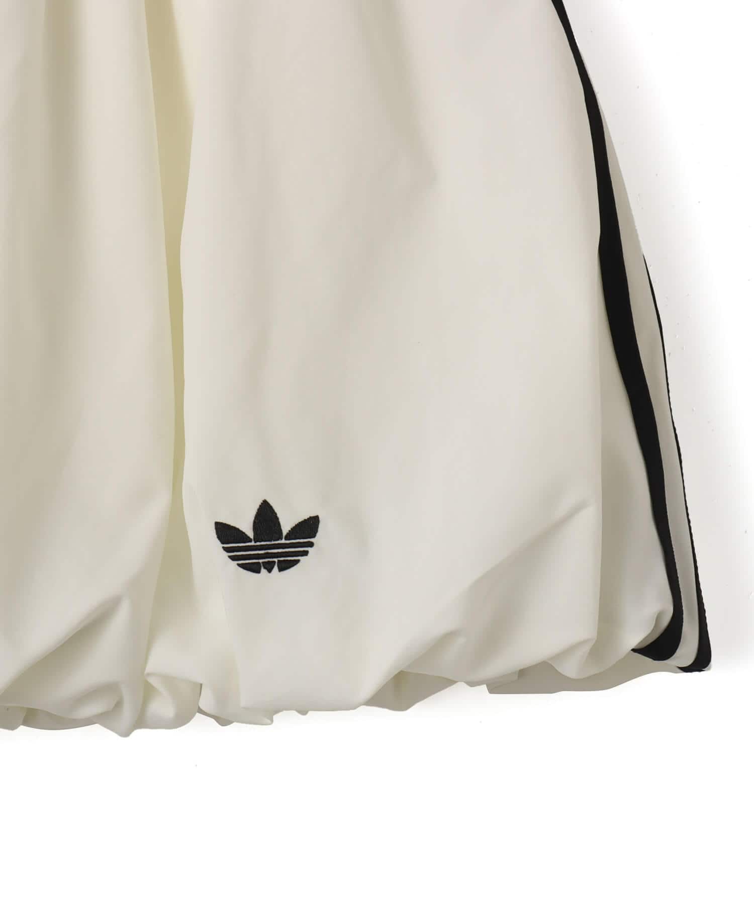 adidas BALLOON SKIRT オフホワイトの画像