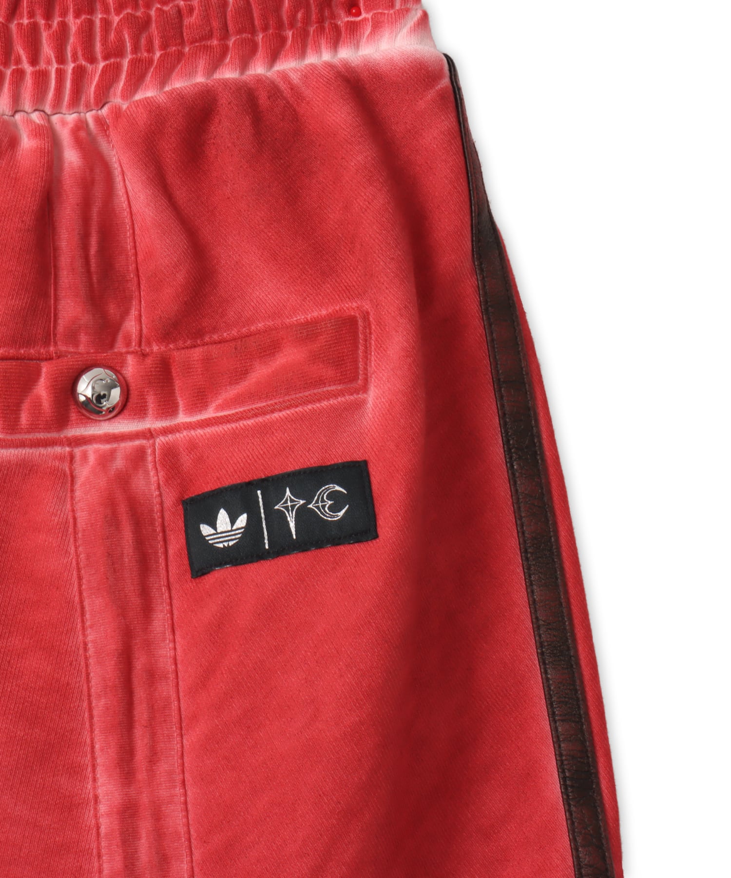 adidas THUG CLUB SWEAT JORT パワーレッドの画像