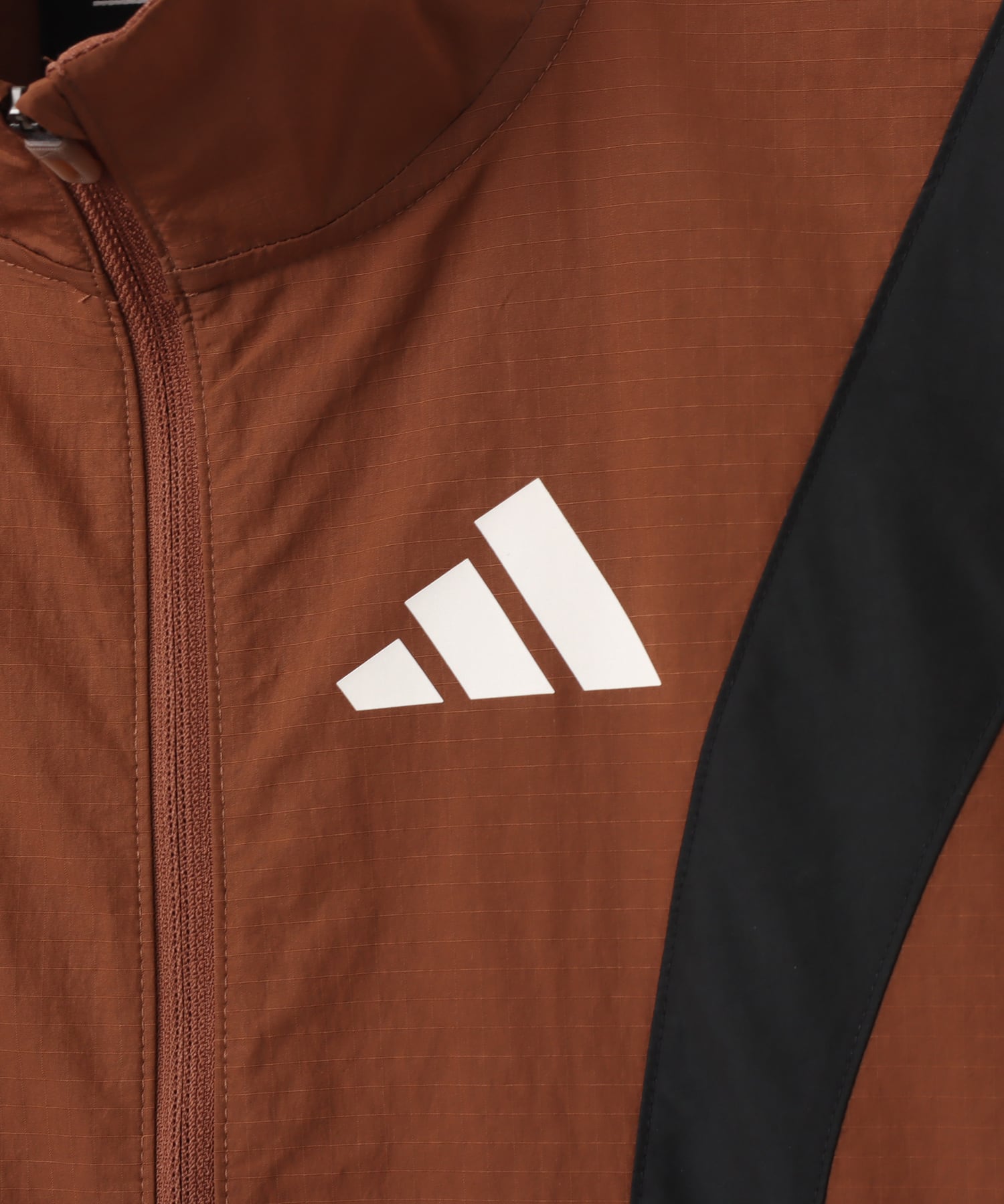 adidas HUMANRACE ADIZERO ARCHIVE RUNNING JACKET プリラブドブラウンの画像