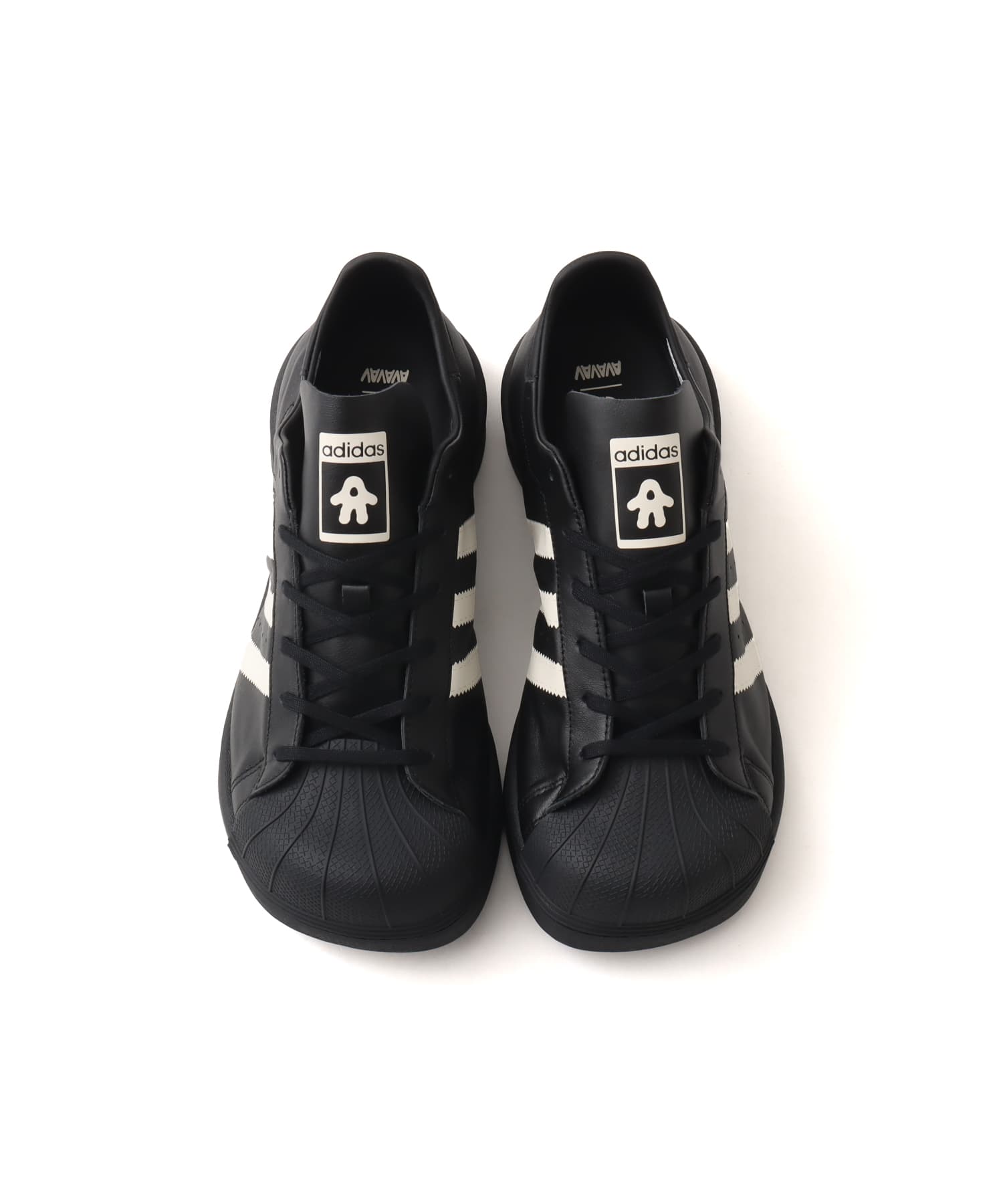 adidas SUPERSTAR BY AVAVAV CBLACK/MISSTO/OWHITEの画像
