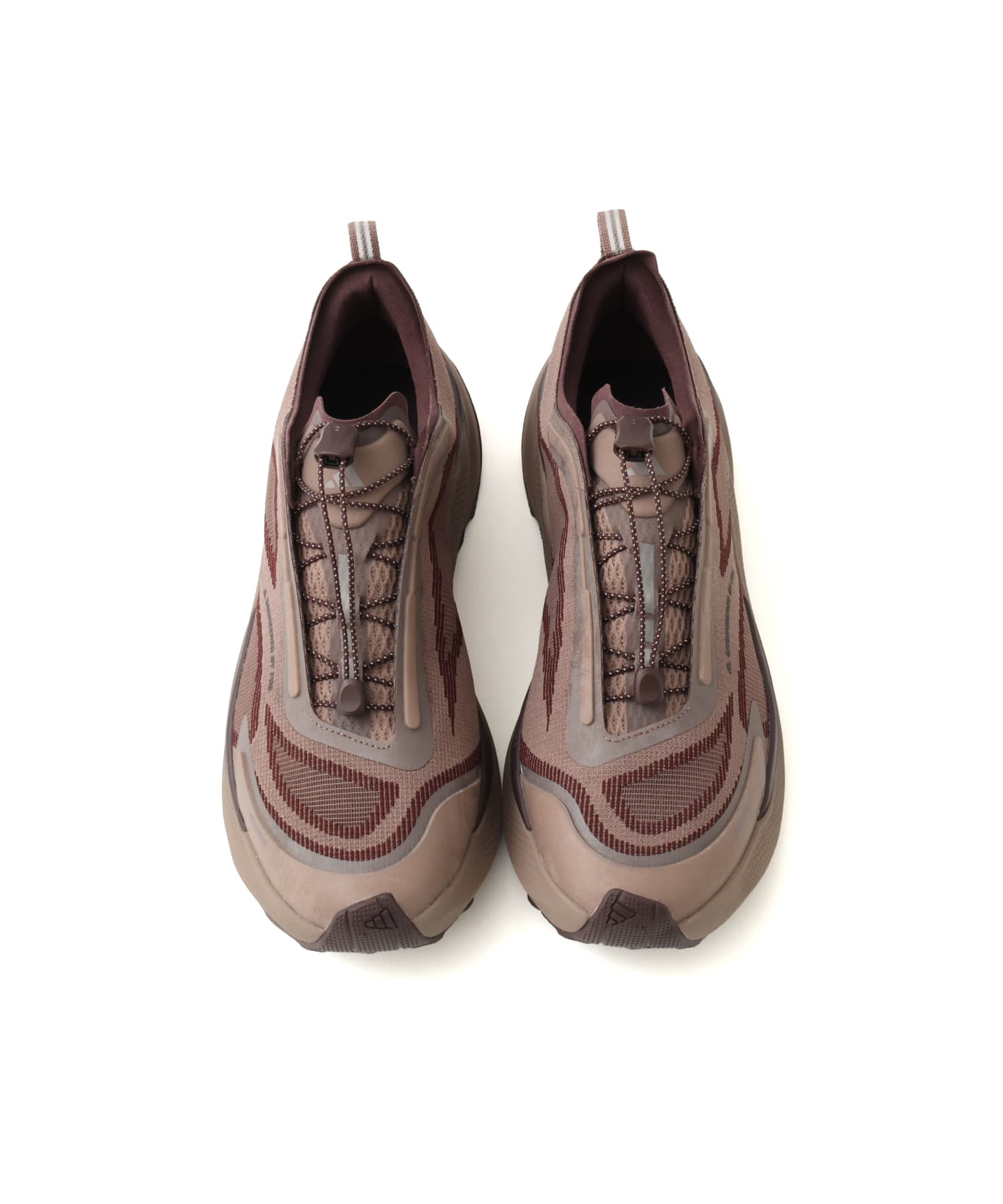adidas HOLO PEAK TRABRN/AURRUB/MAROONの画像