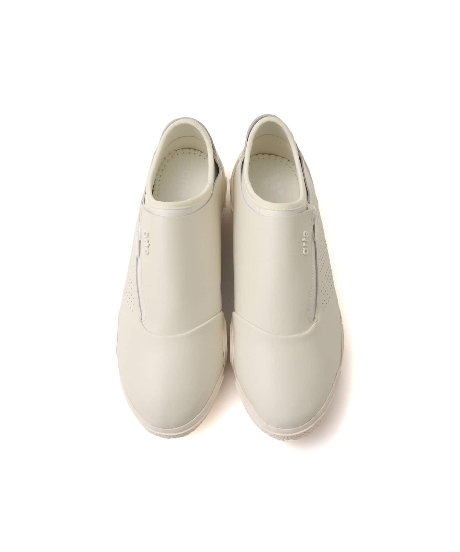 adidas ARTE ANTWERP TRIVELA OWHITE/OWHITE/OWHITEの画像