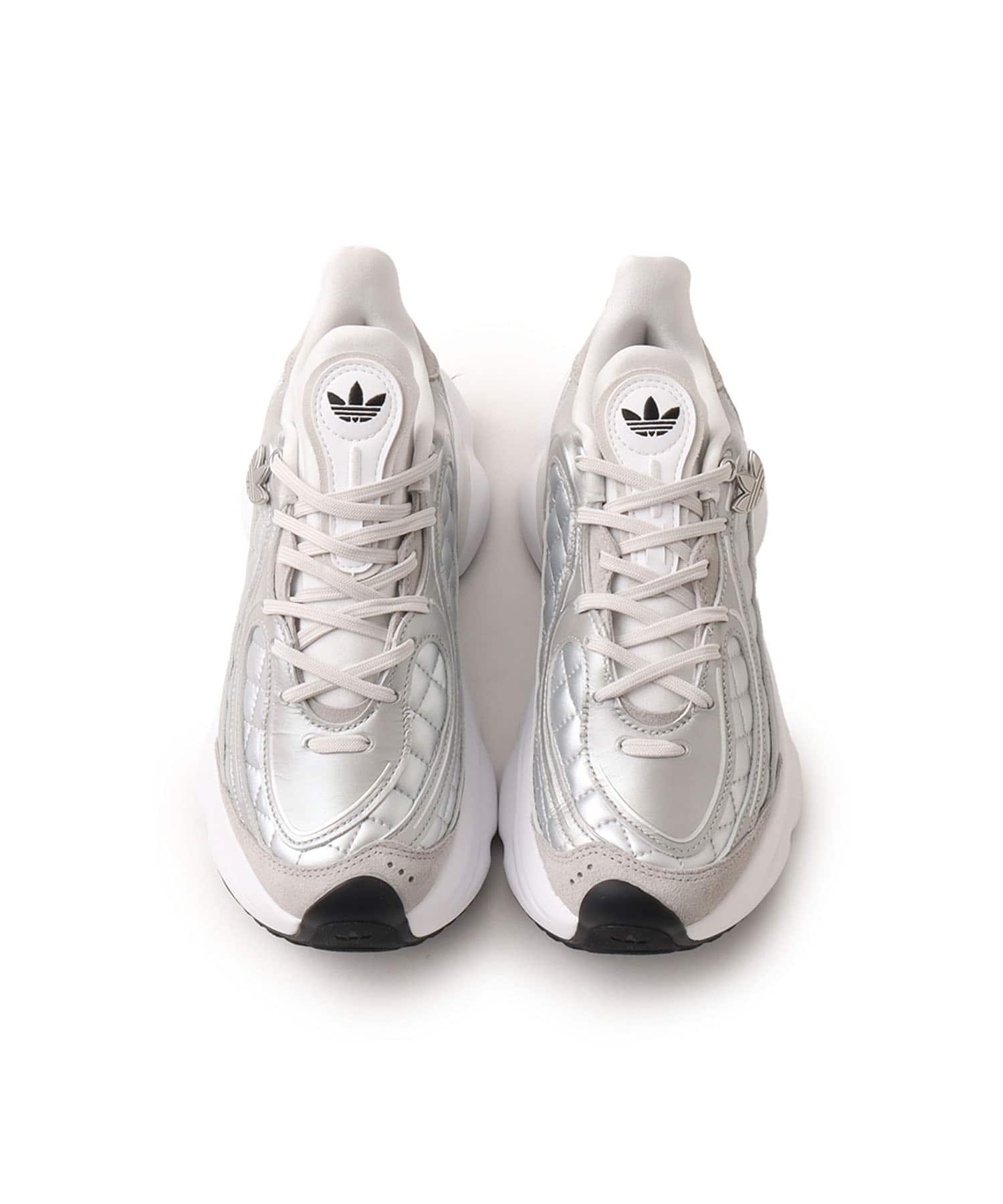 adidas OZVENUZ W MSILVE/FTWWHT/CGRANIの画像