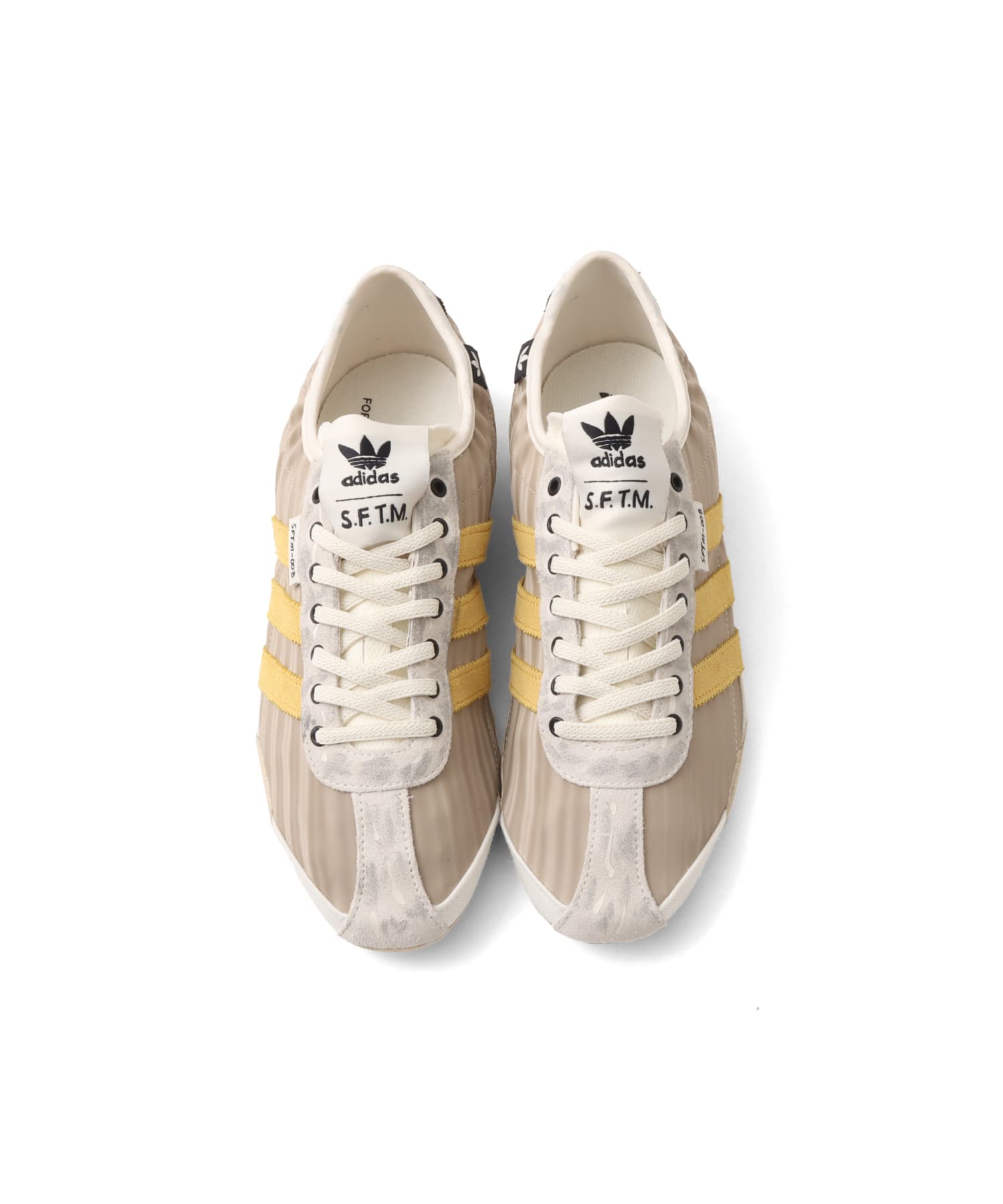 adidas TOKYO W SFTM OWHITE/PREYEL/CBLACKの画像
