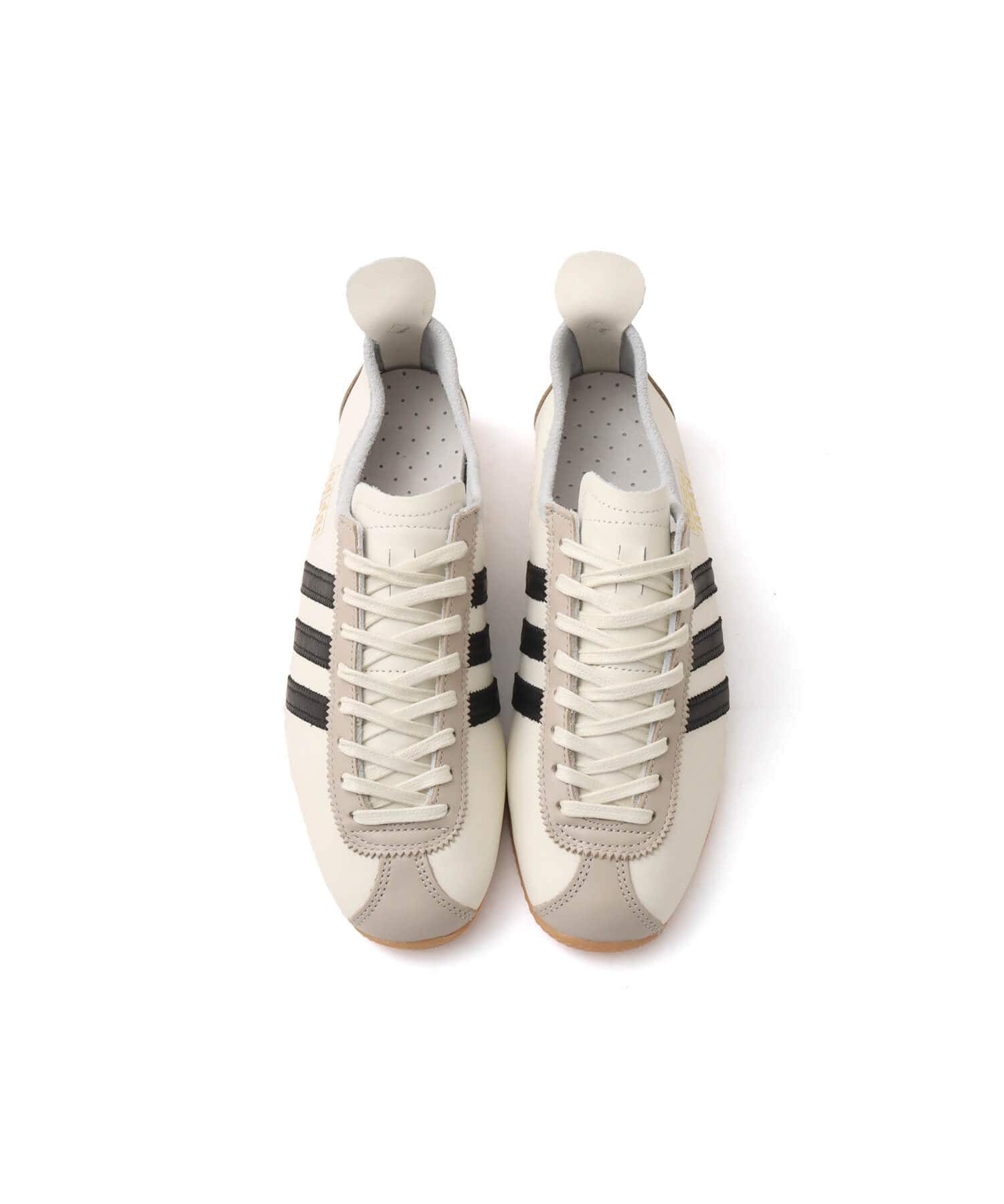 adidas JAPAN OWHITE/CBLACK/WONBEIの画像