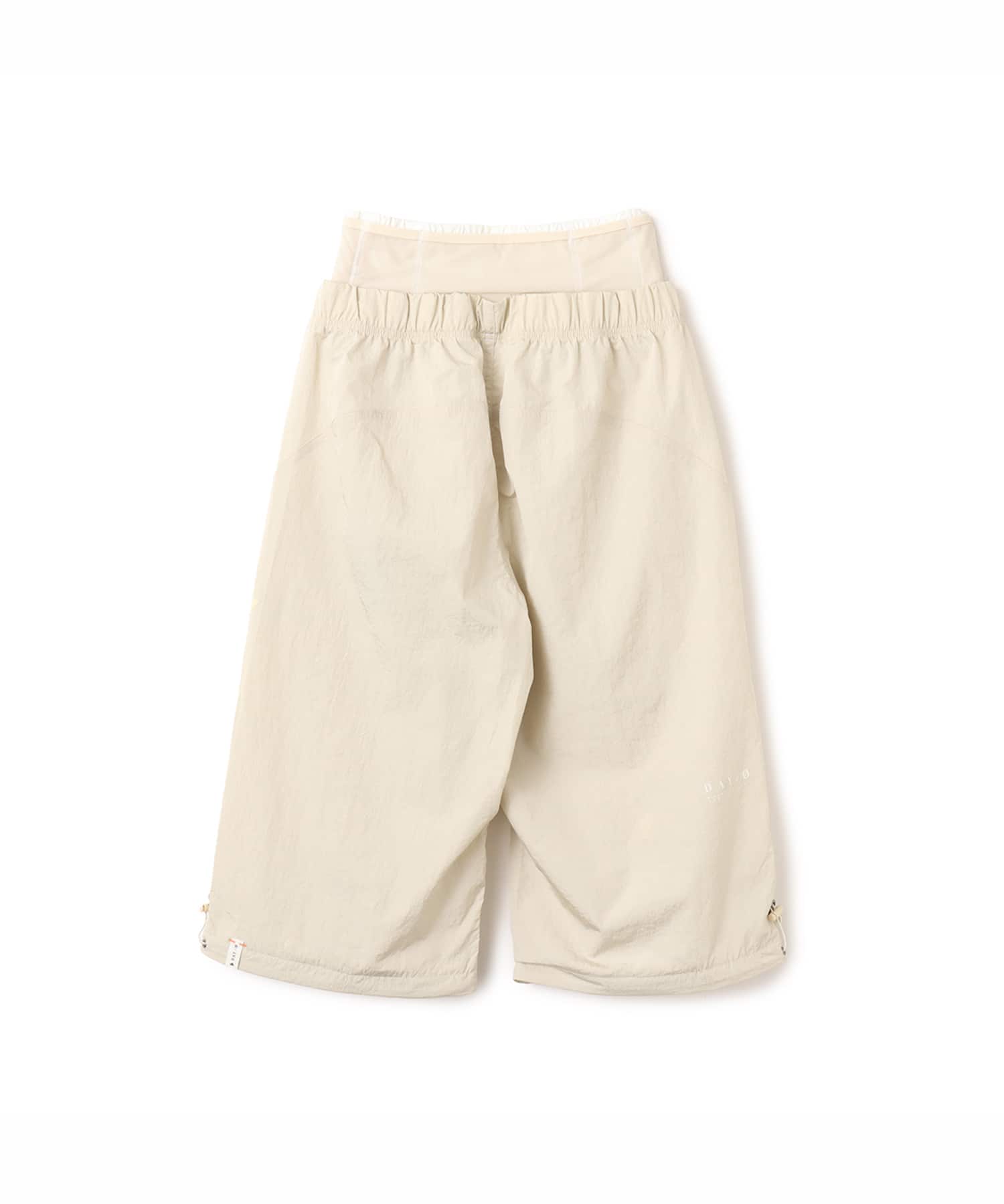 adidas DAY//Ø WOVEN PANTS W パテグレーの画像