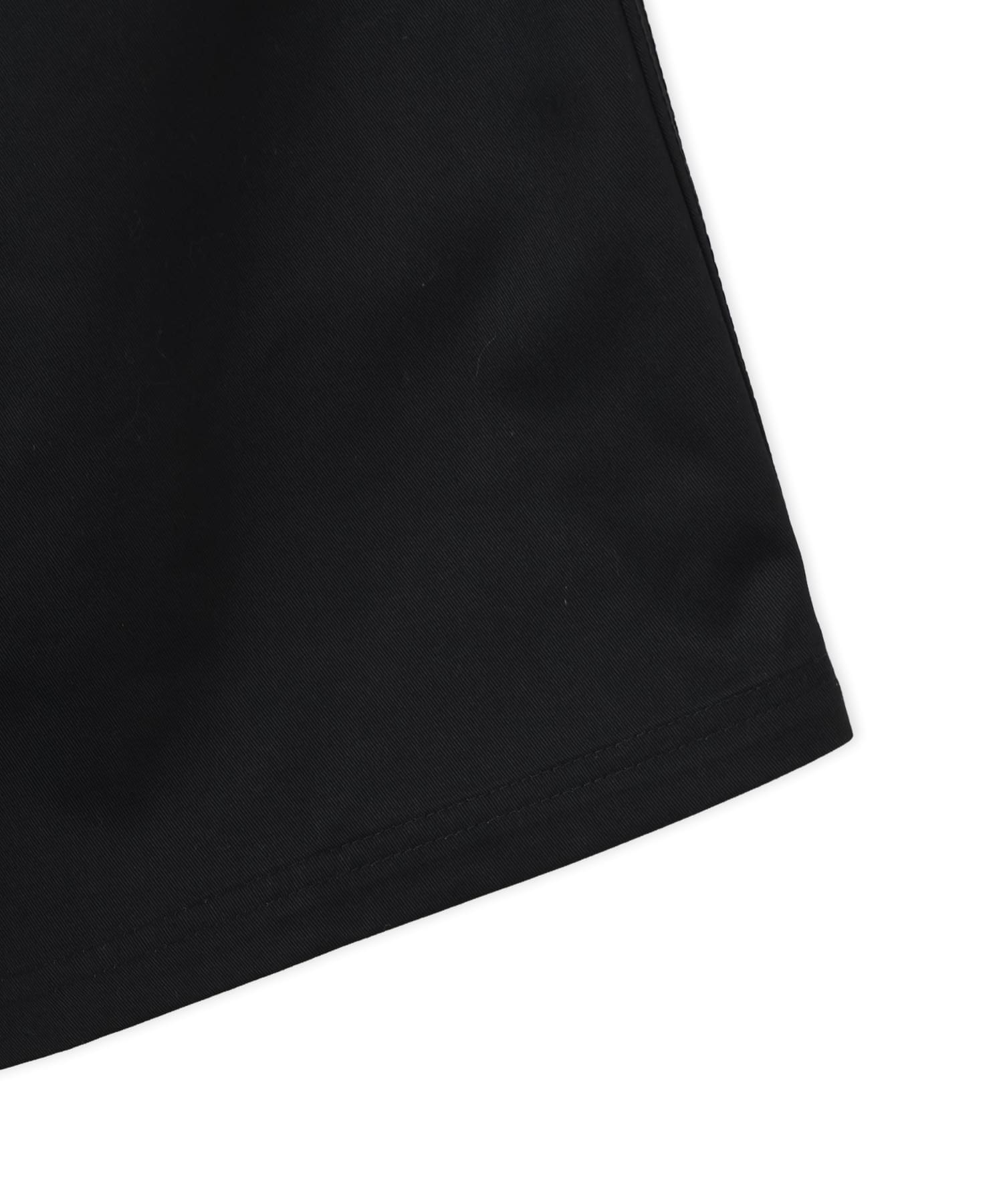 adidas PREMIUM ESSENTIALS WORKWEAR WIDE SHORTS ブラックの画像
