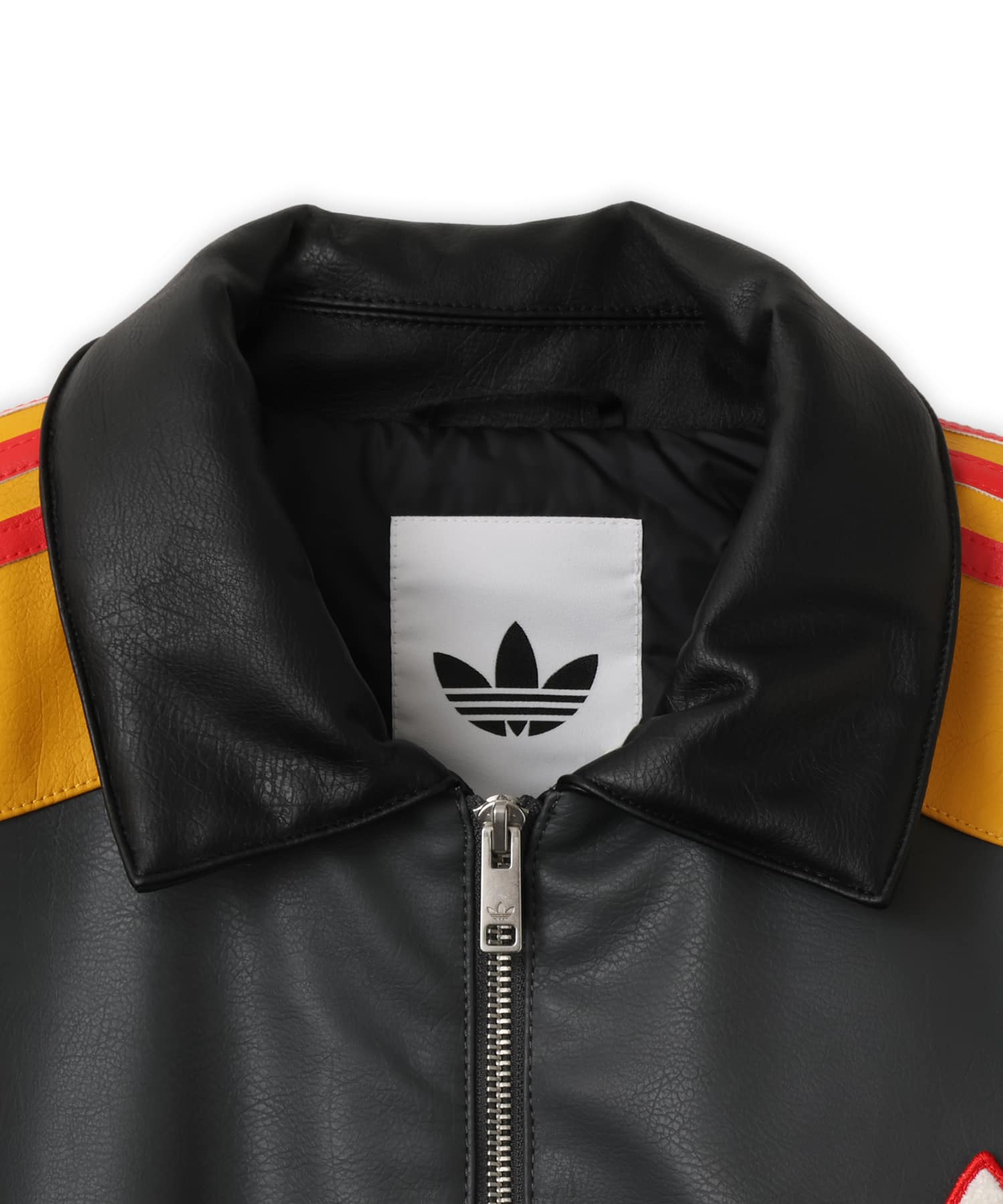 adidas POKEMON 8BALL JACKET ブラック/プリラブドイエローの画像