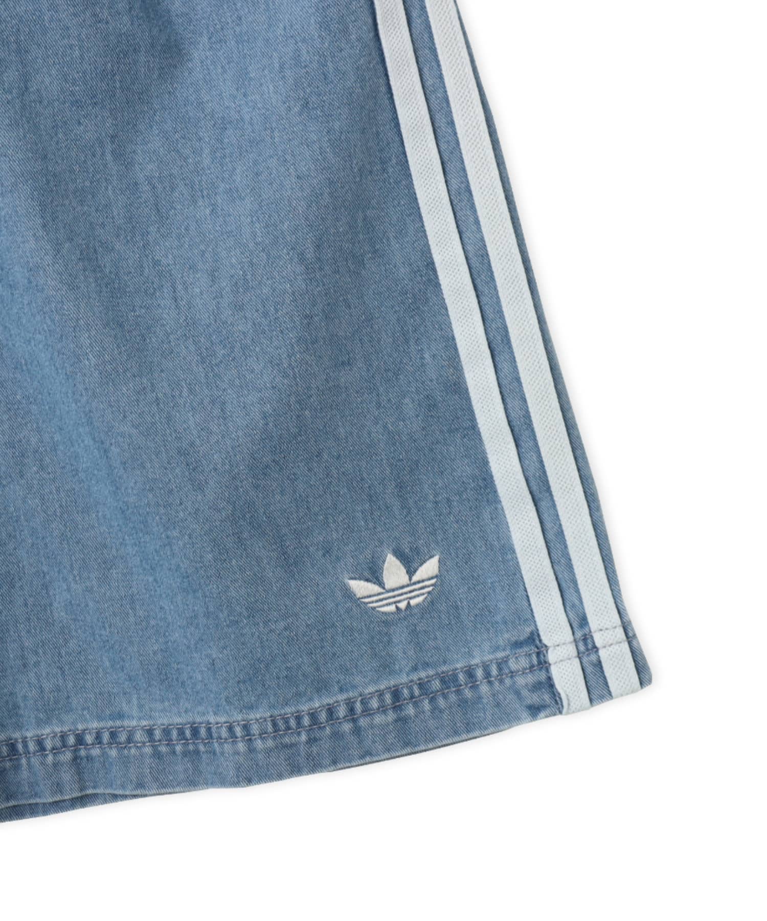 adidas DENIM SHORTS ライトブルーの画像
