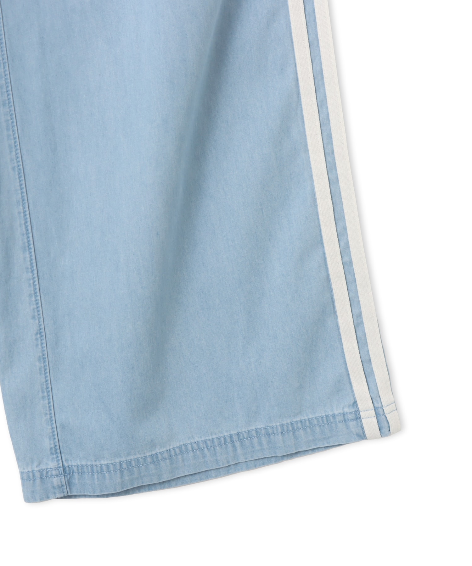 adidas SUMMER GLOW DENIM WIDE LEG PANTS ライトデニムの画像