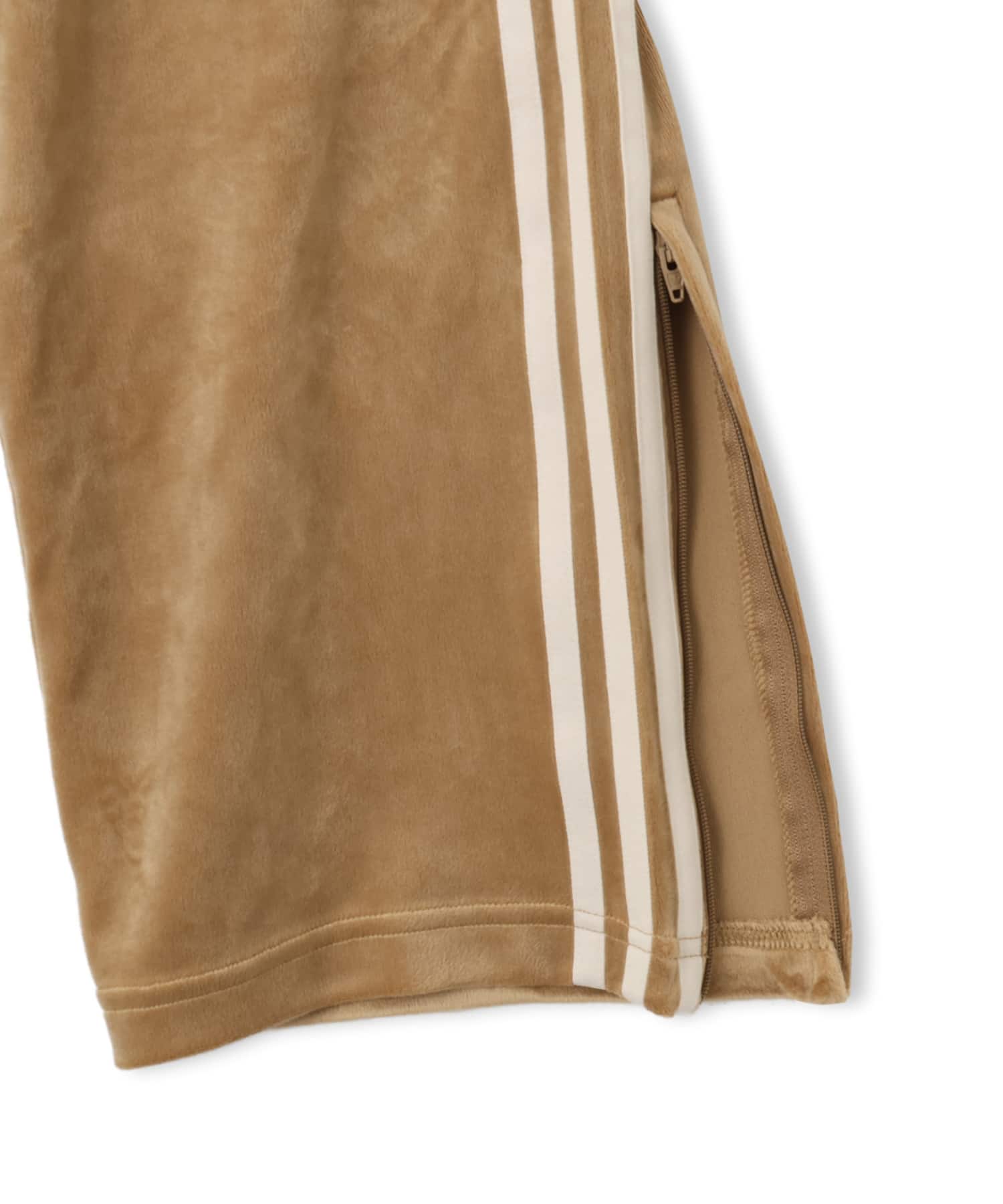 adidas FIREBIRD VELOUR TRACK PANTS カードボードの画像