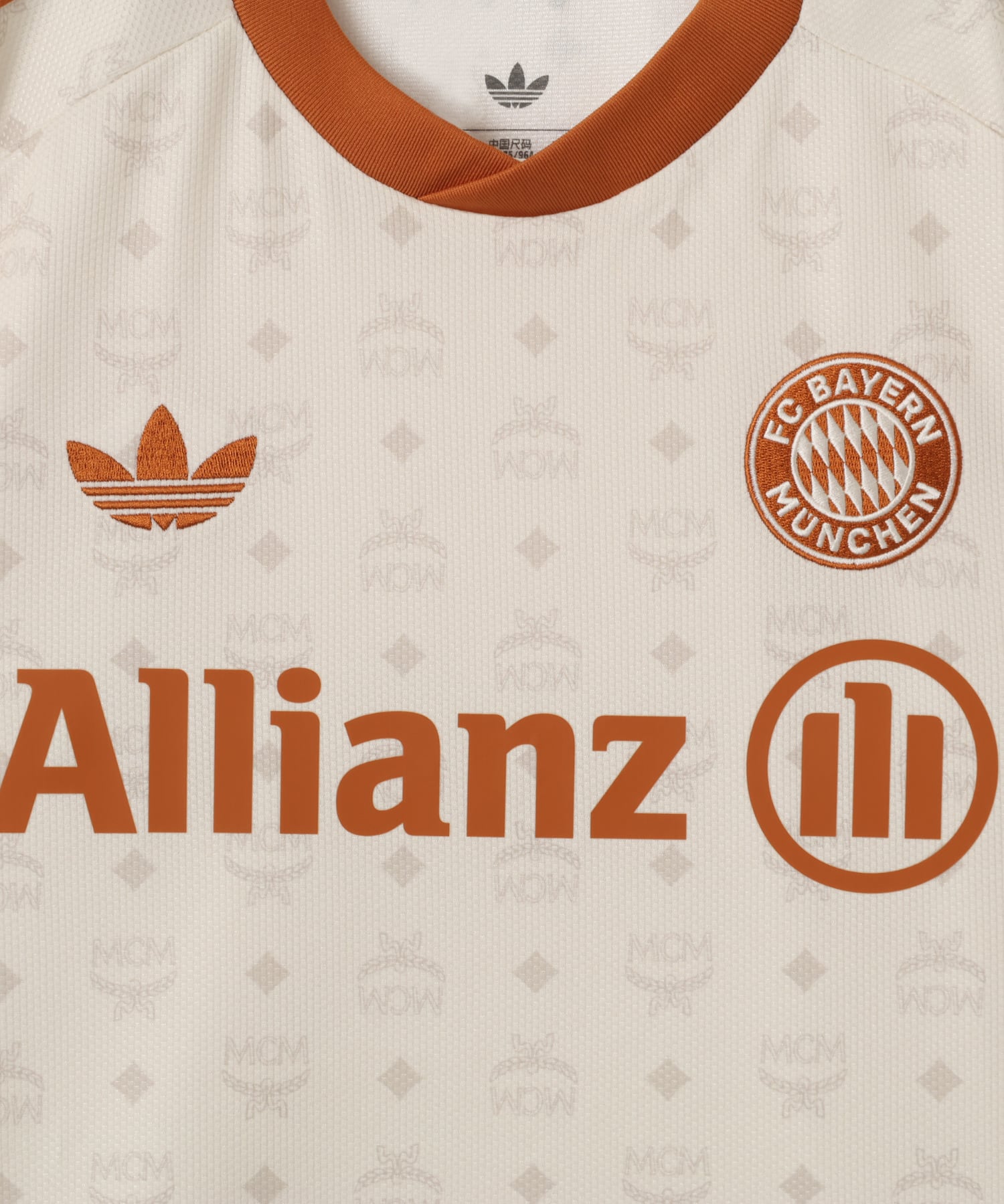 adidas FC BAYERN MUENCHEN 26/27 MCM JERSEY クリームホワイトの画像