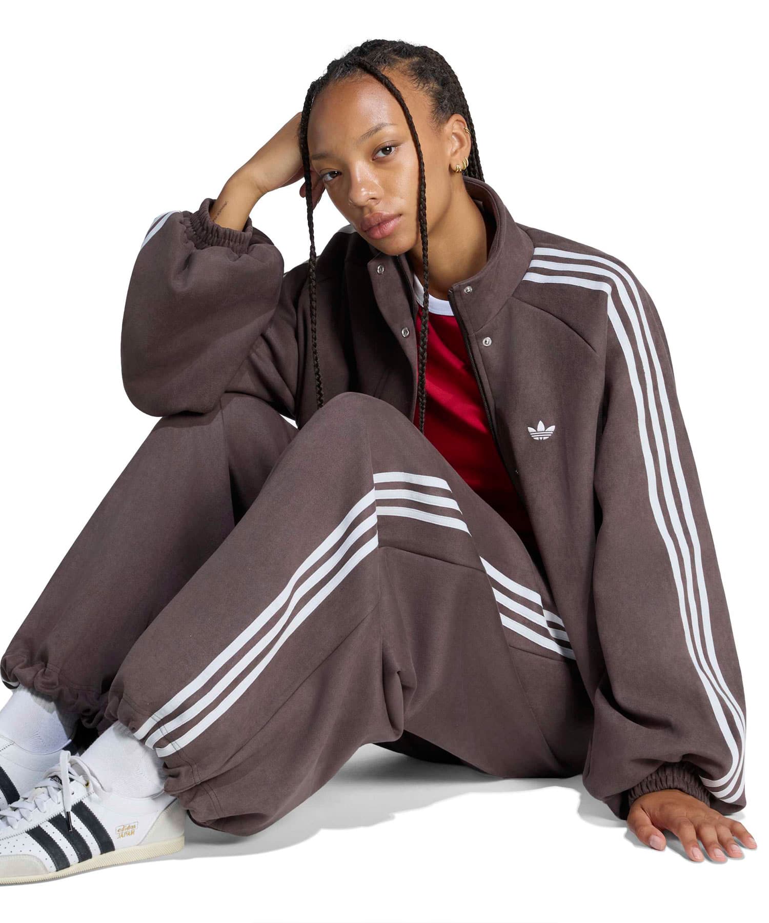 adidas ADILENIUM FAUX SUEDE TRACK TOP オーロラコーヒーの画像