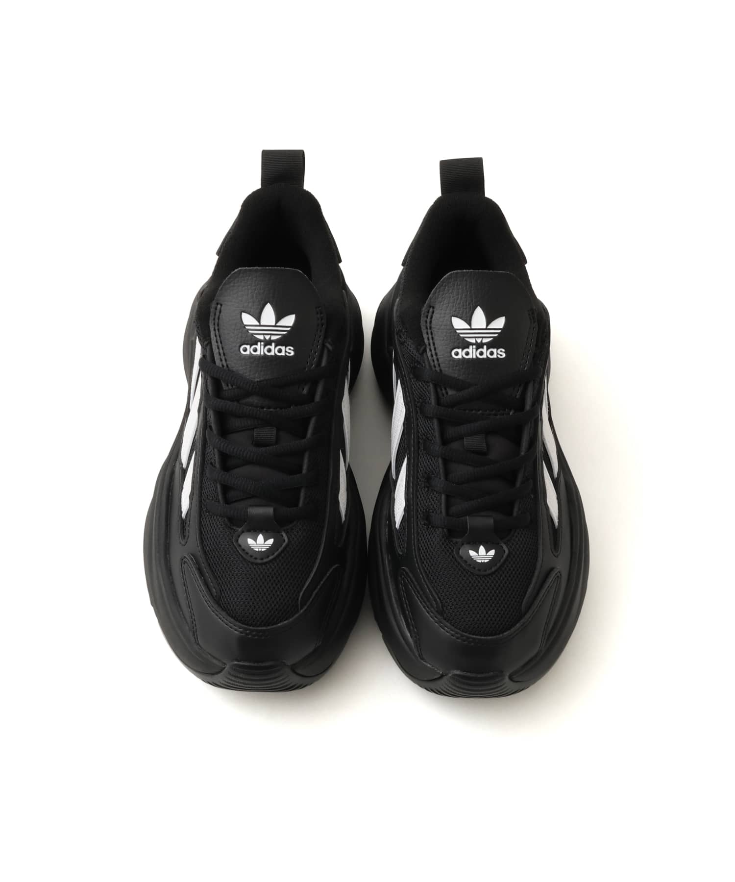 adidas OZGAIA W CBLACK/FTWWHT/FTWWHTの画像
