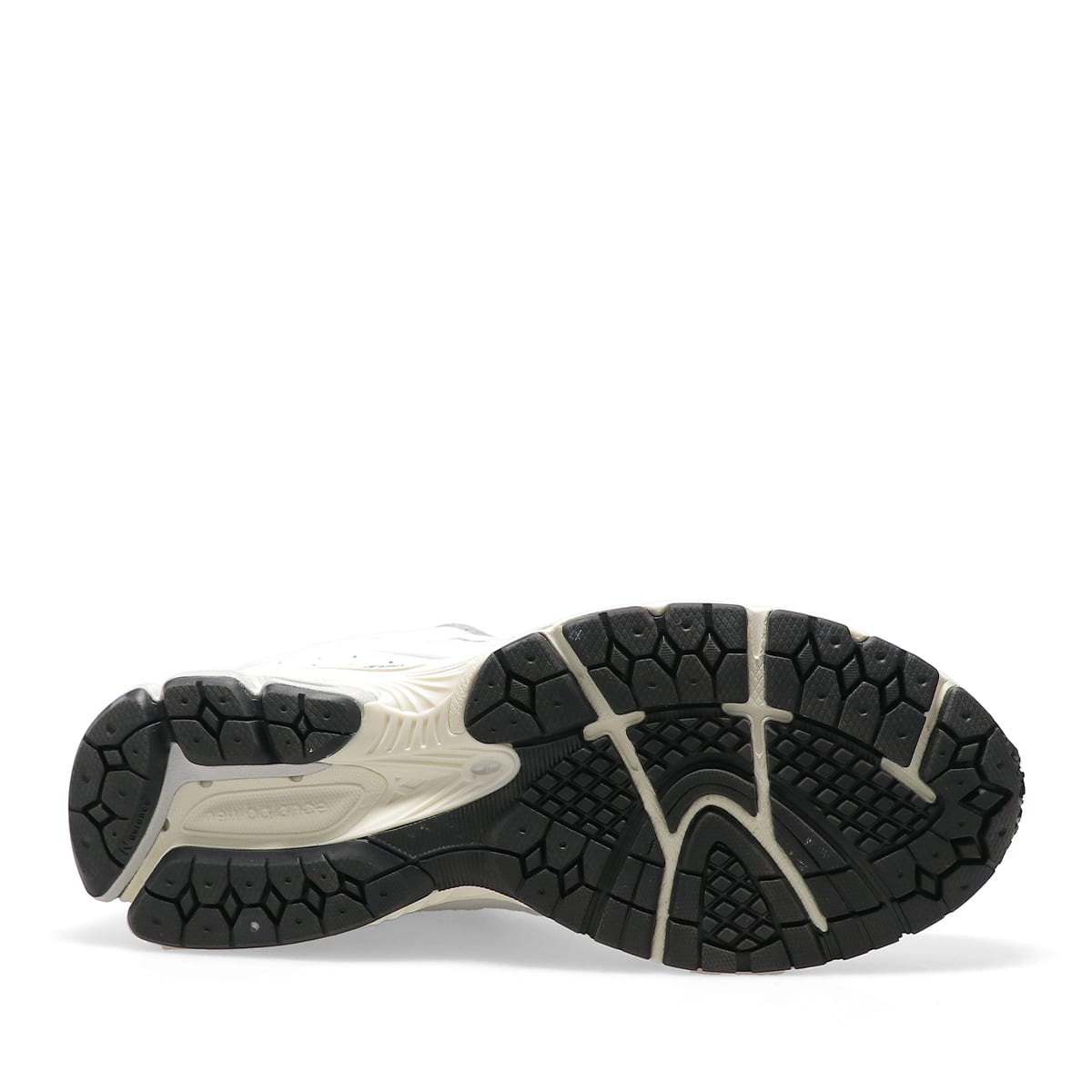 New Balance M2002RHQ WHITE 22FW-Iの画像