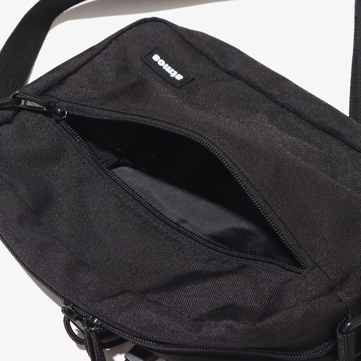 atmos Shoulder Small Bag BLACK（アトモス ショルダー スモール