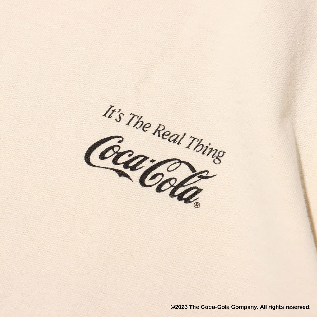 Coca Cola | atmos Metallic Logo T-shirts IVORYの画像