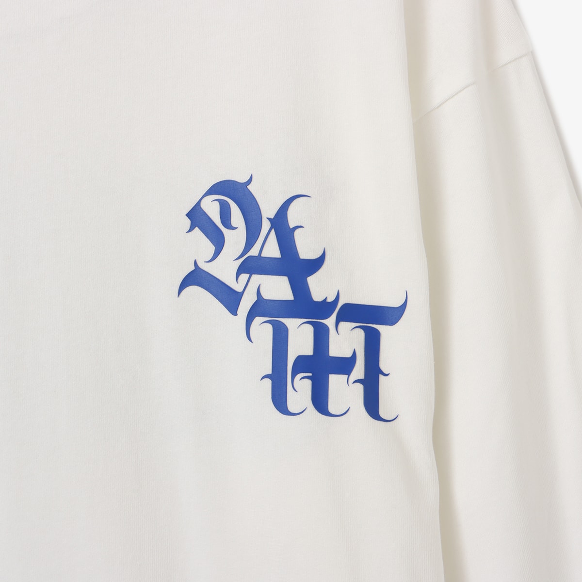 atmos New Old English LS T-Shirt WHITE の画像