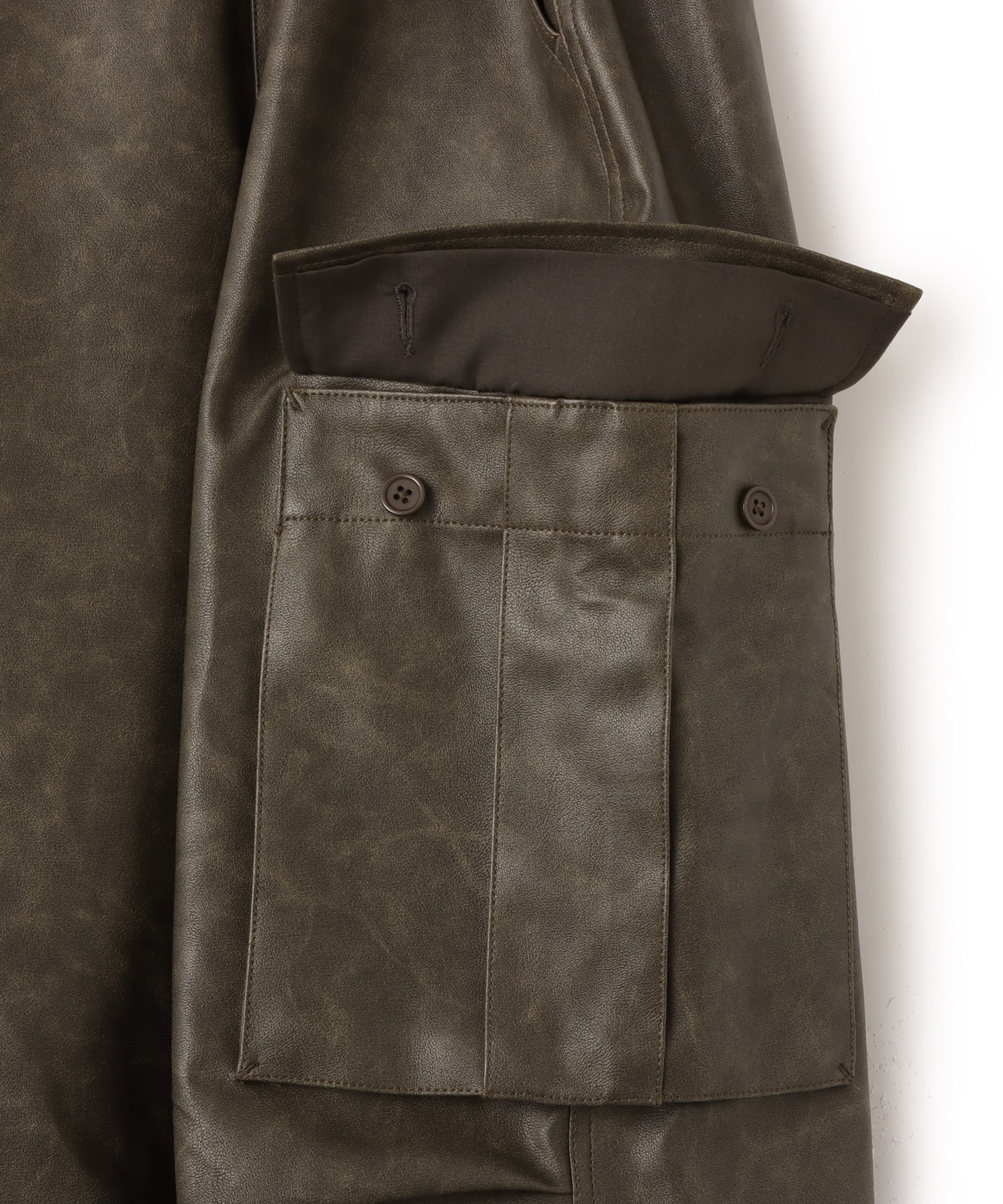 atmos Faux Leather Cargo Pants KHAKIの画像