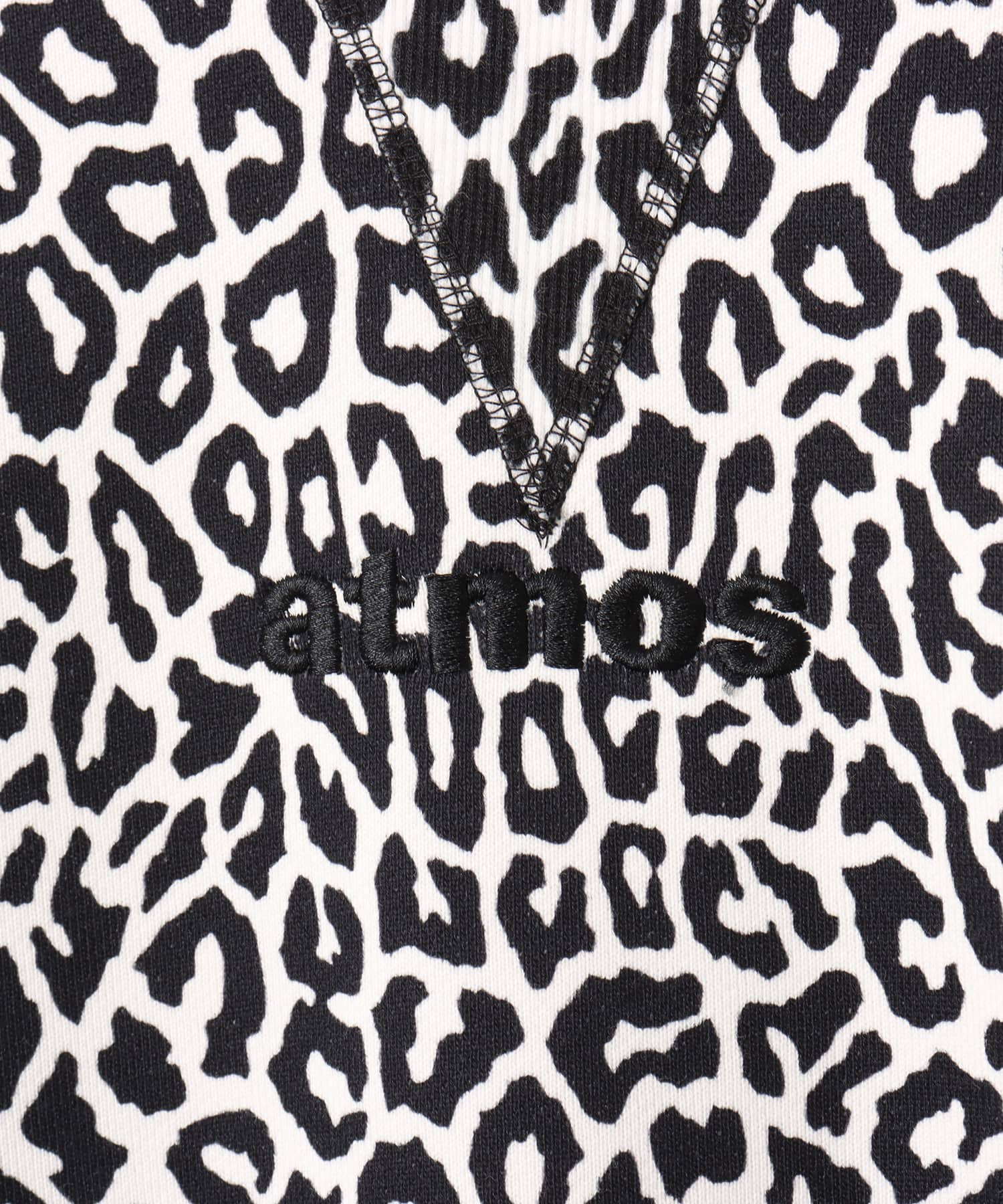 atmos Embroidery Classic Logo Crew Neck Sweatshirt BLACK LEOPARDの画像