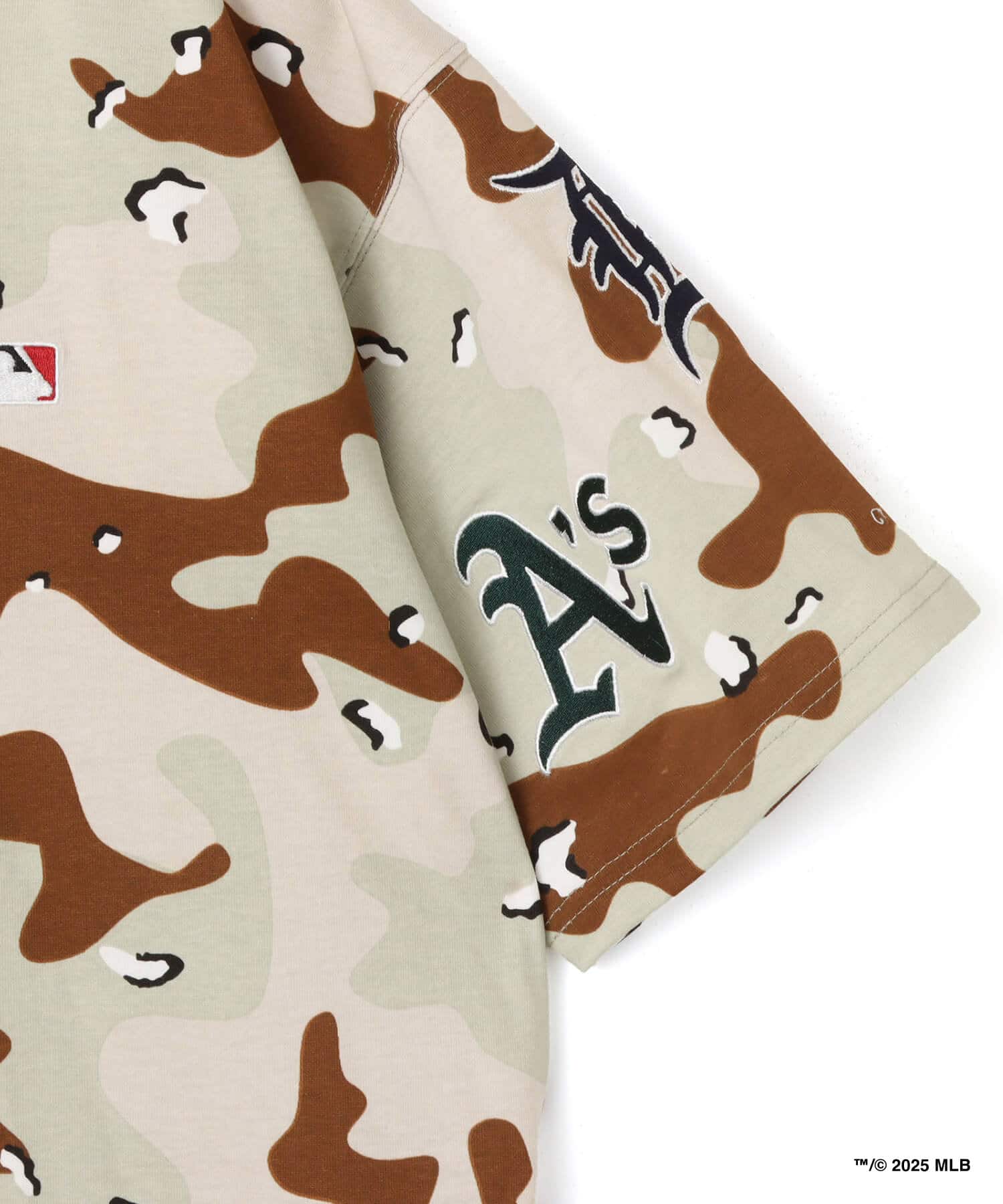 atmos x MLB All Teams Patch SS T-shirt CAMOUFLAGEの画像