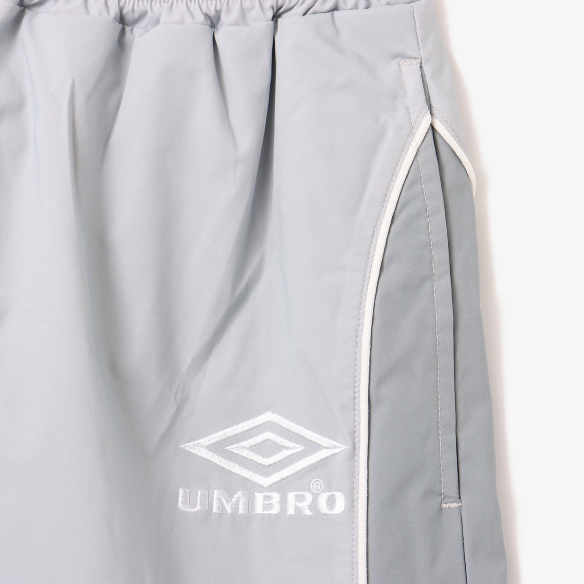 UMBRO x atmos Soccer Shorts GRAYの画像