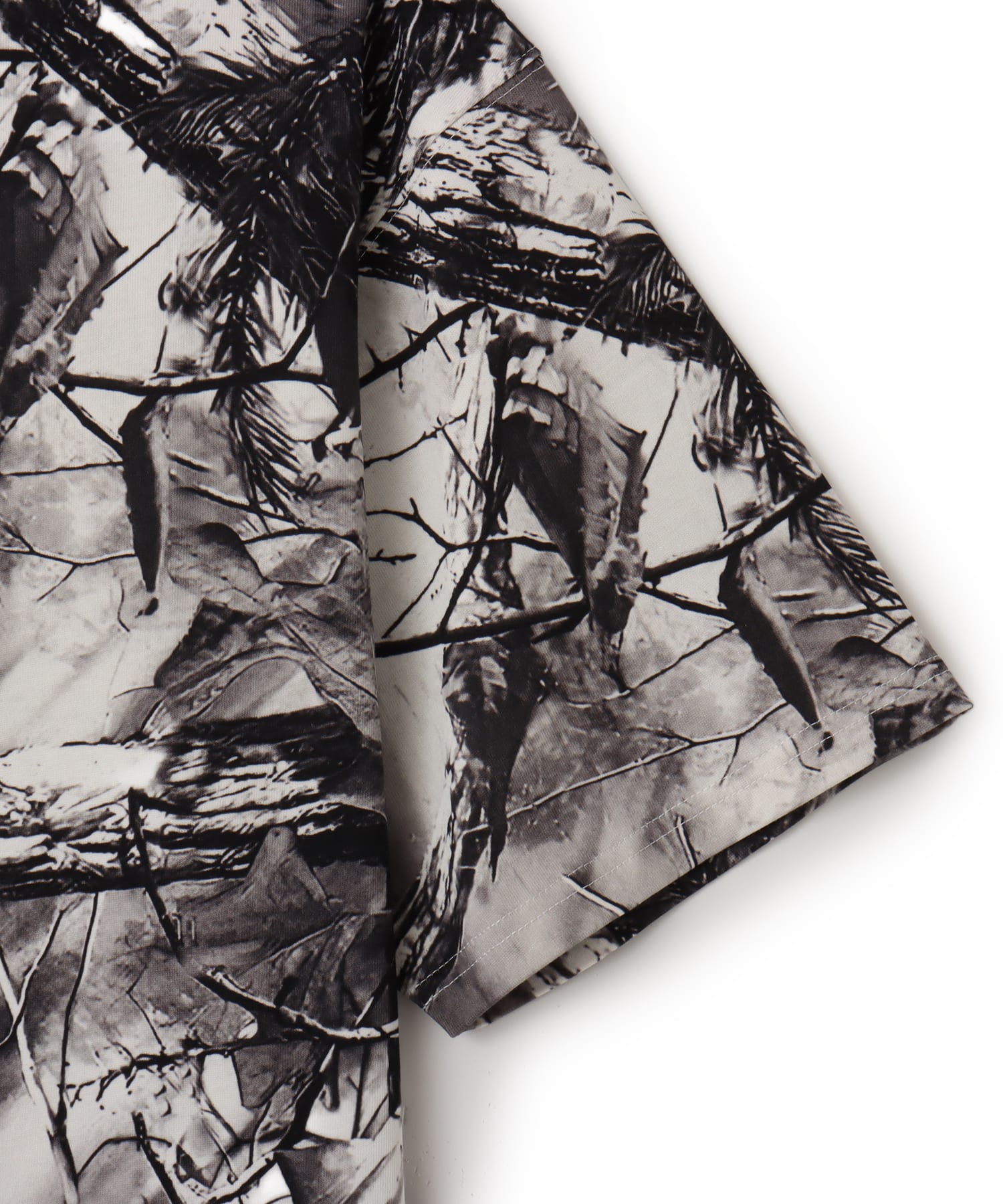 atmos Embroidery Classic Logo CAMO T-shirt BLACKの画像