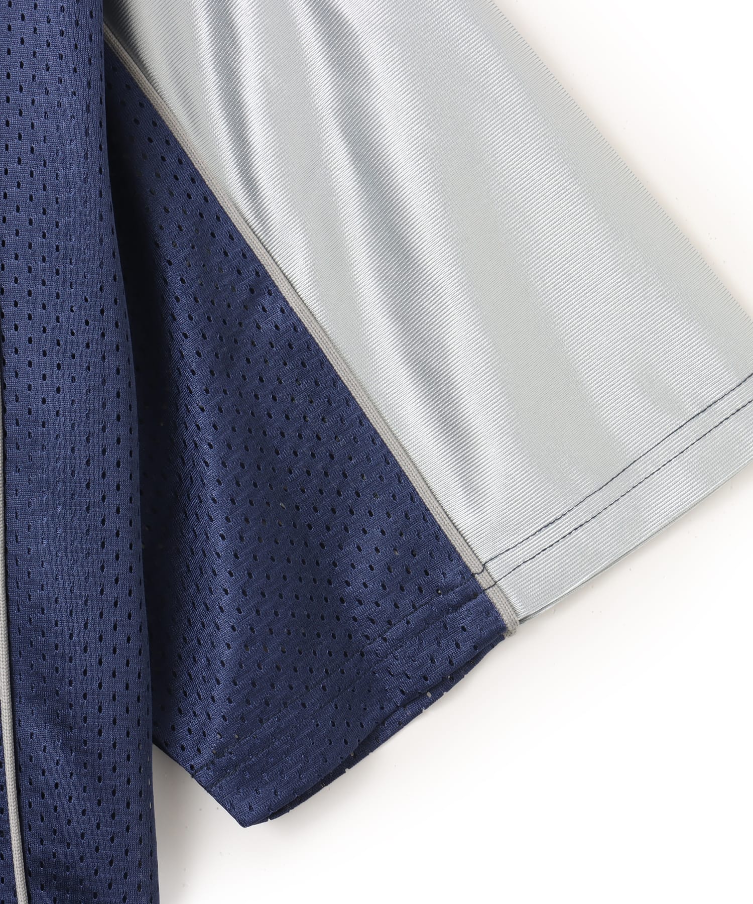 atmos Mesh Football Shirt NAVYの画像