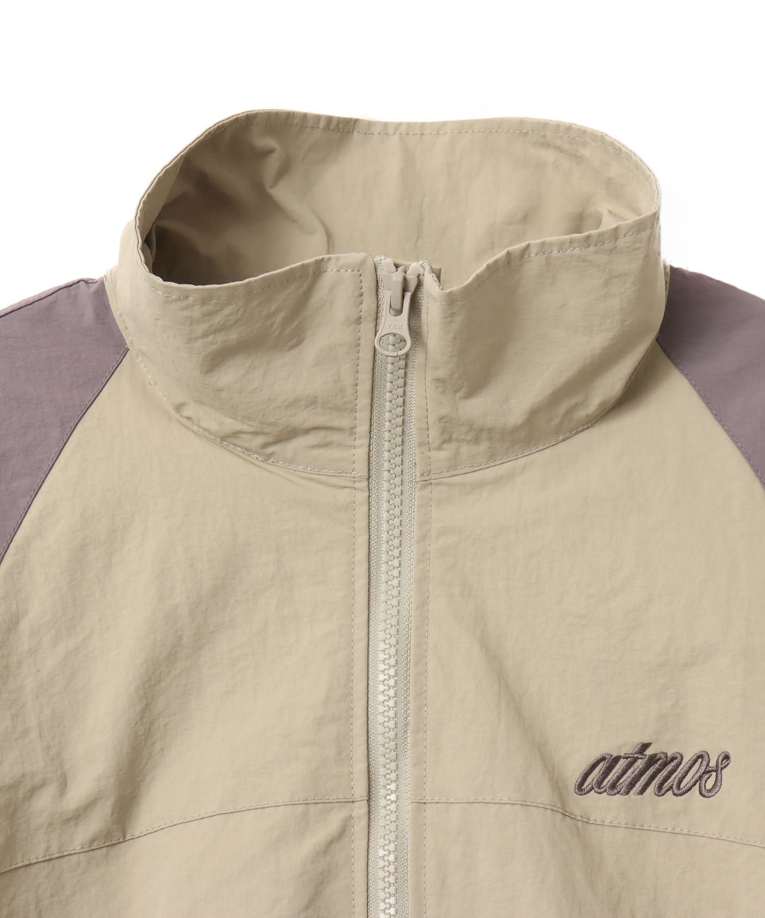 atmos Bicolor Truck Jacket BEIGEの画像