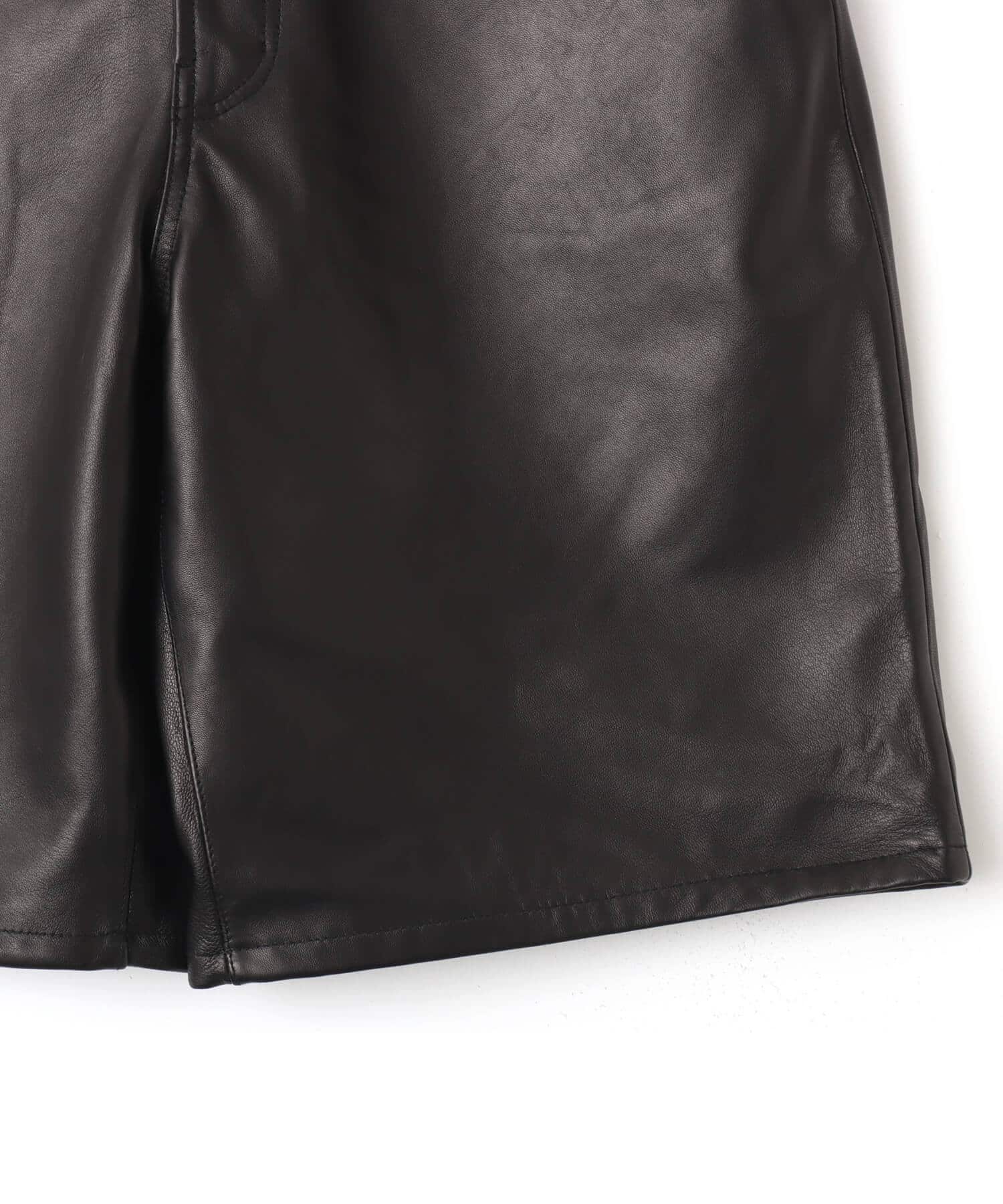 atmos Sheep Leather Buggy Shorts BLACKの画像