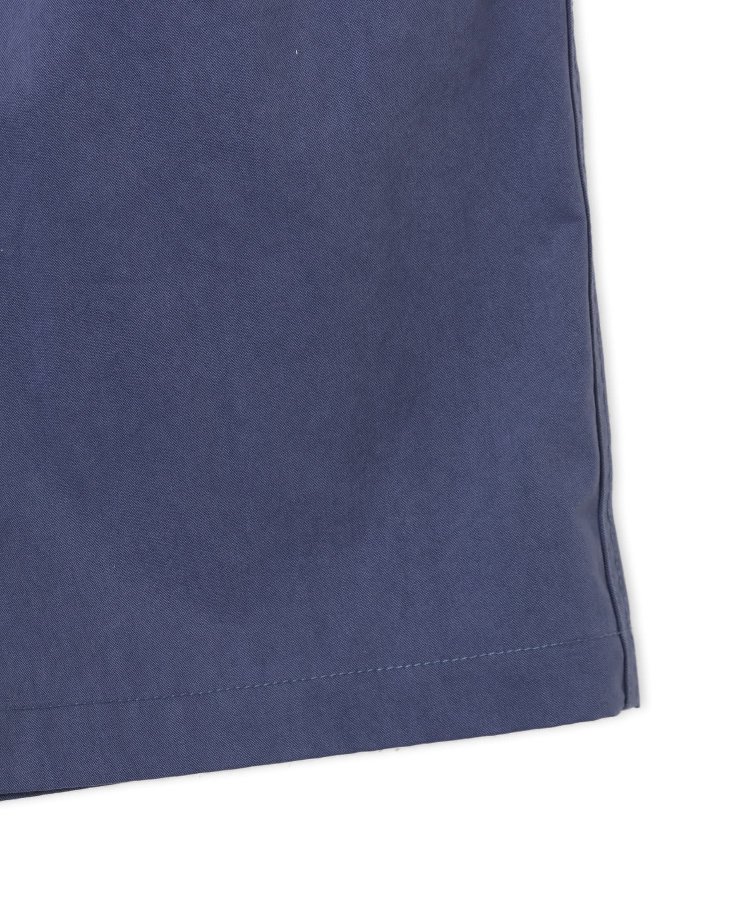 atmos 2-Tuck Baggy Shorts NAVYの画像