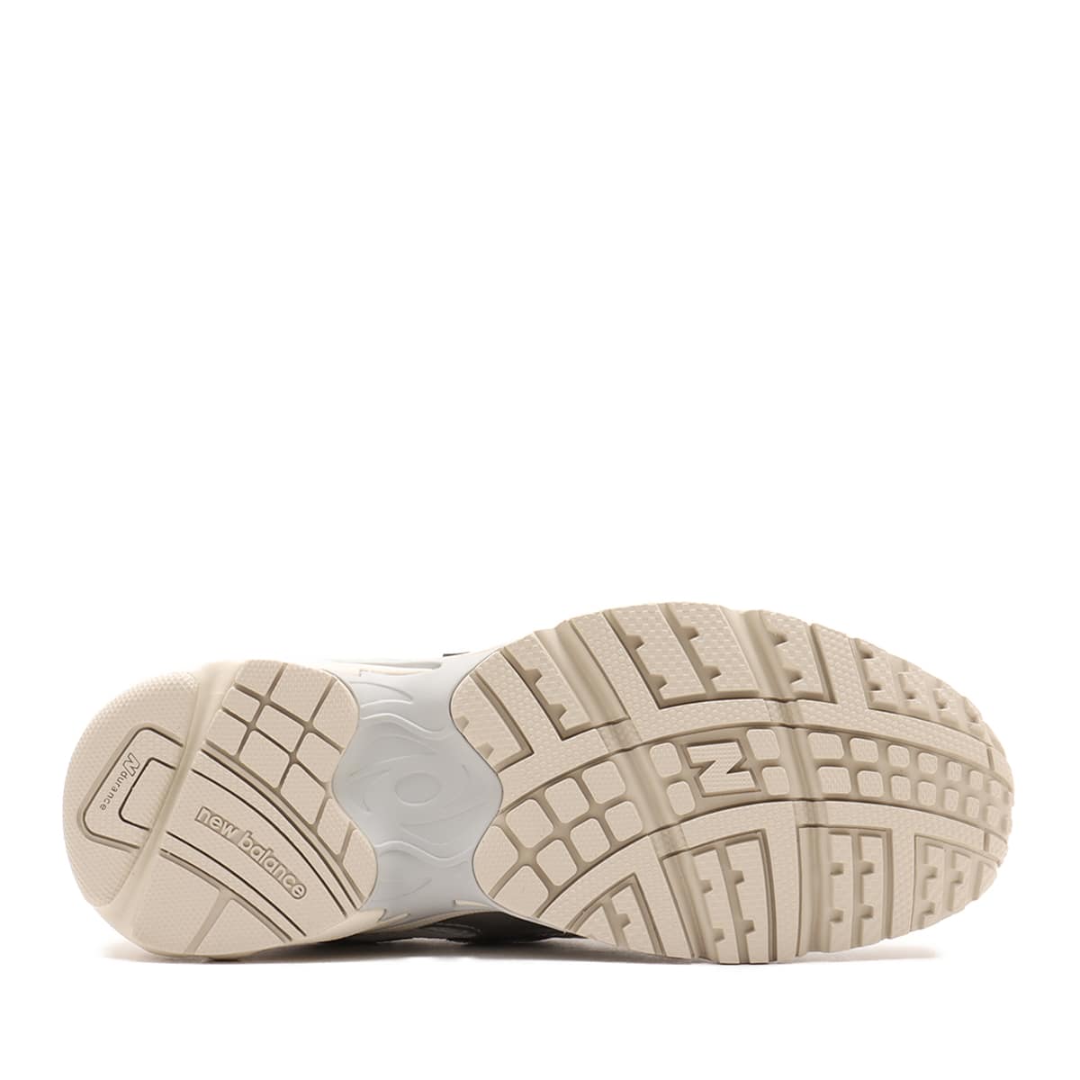 New Balance ML725CG WHITE/BLACKの画像