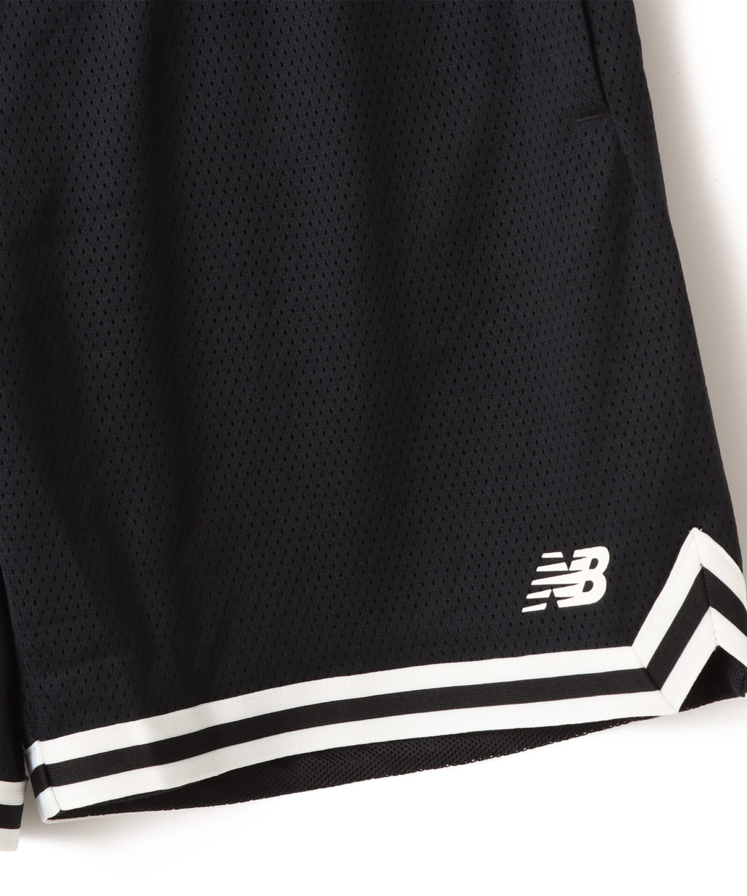 New Balance IN GAME MESH SHORTS 7 INCH ブラックの画像