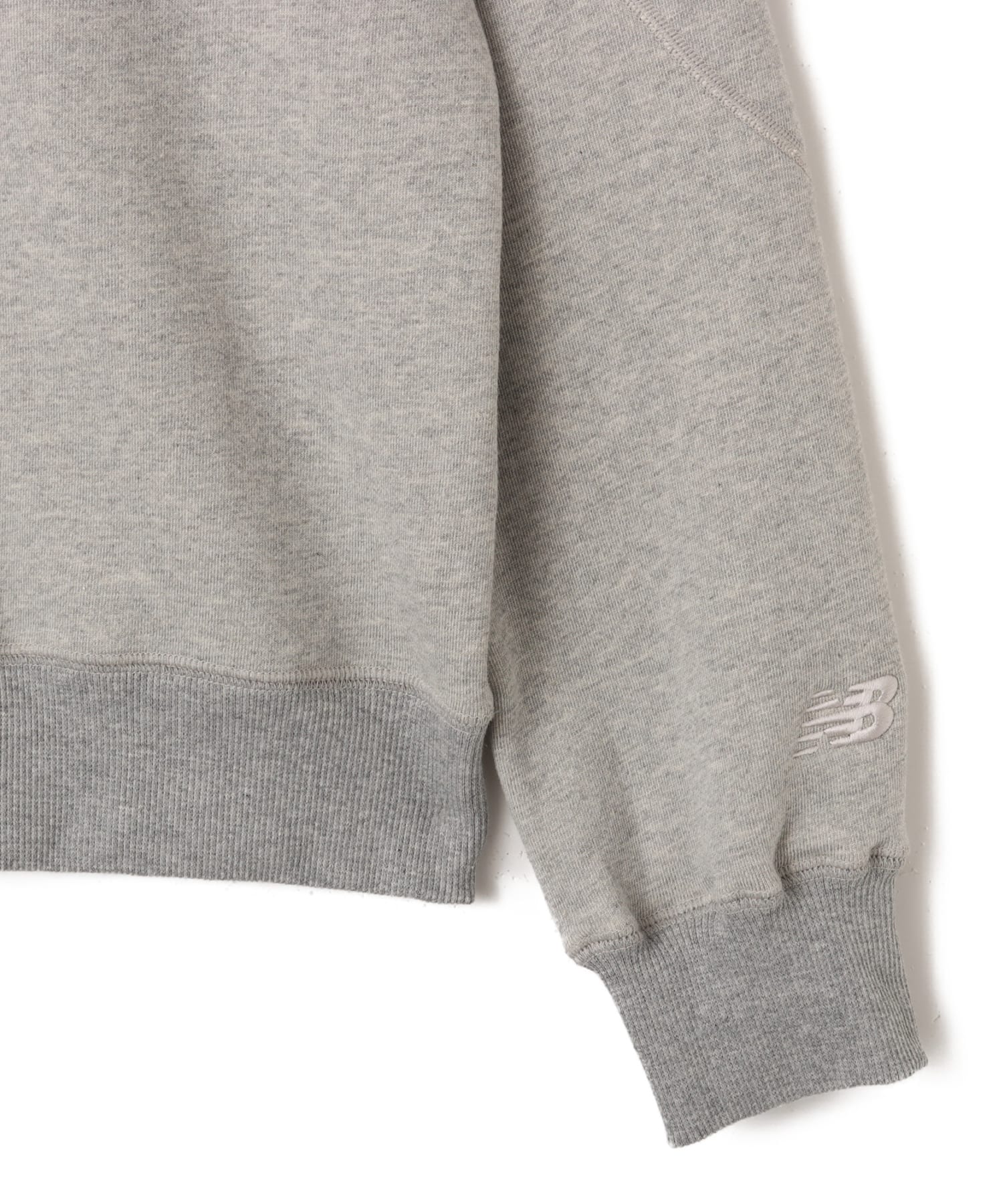 New Balance NB Grey Regular Fit Crew Neck アスレチックグレーヘザーの画像