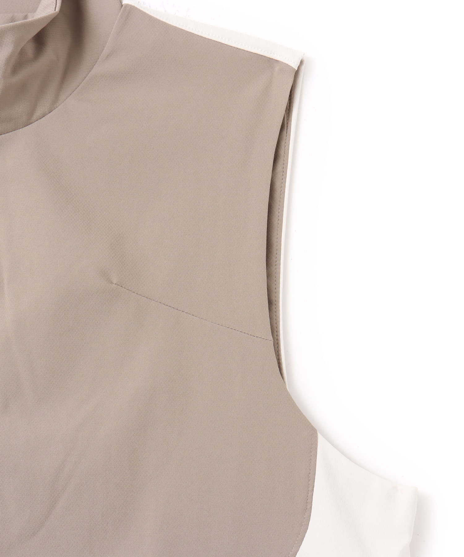 New Balance Run Enargy Vest ドックサイドの画像