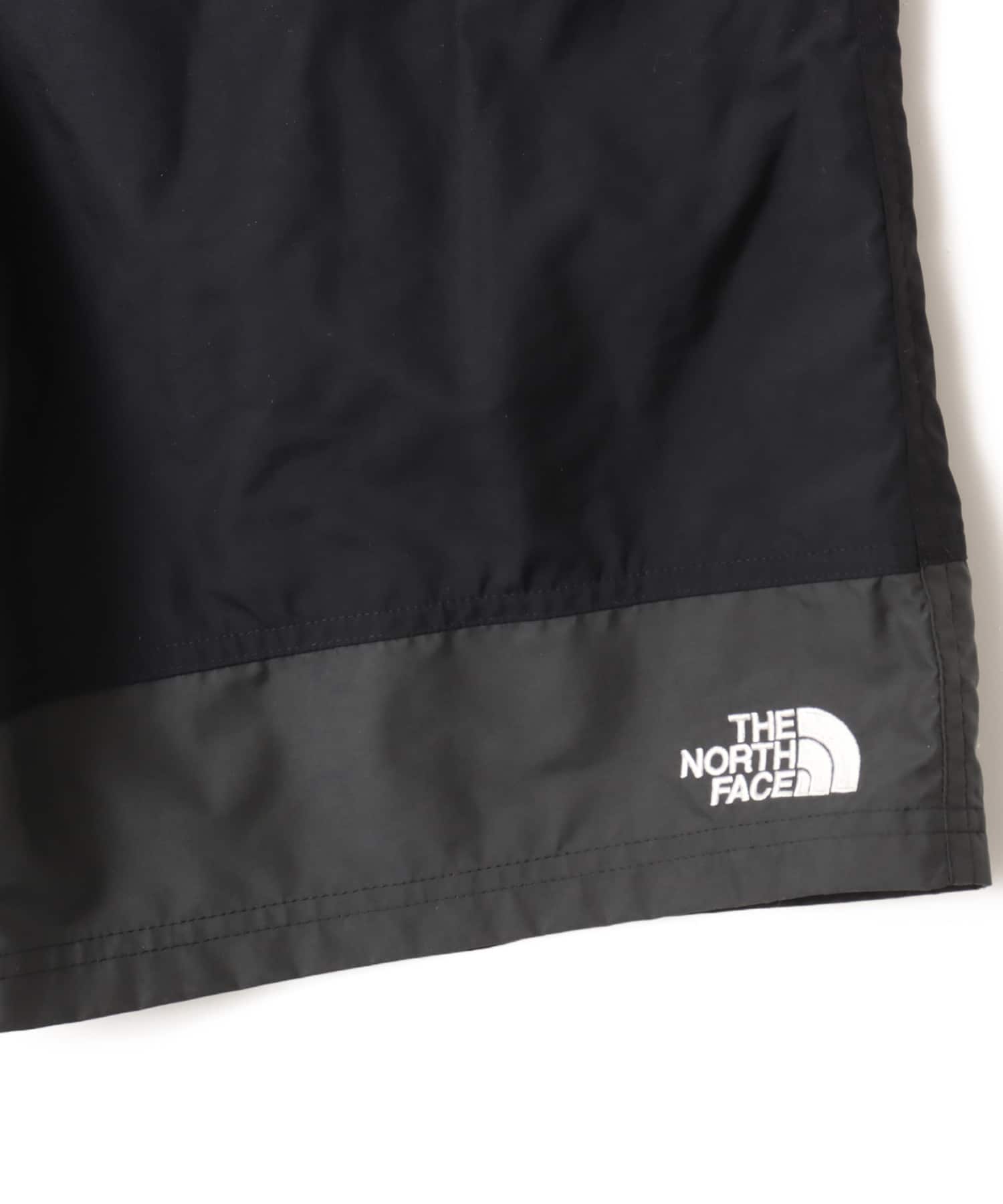 THE NORTH FACE NUPTSE SHORT ブラックxアスファルトグレーの画像