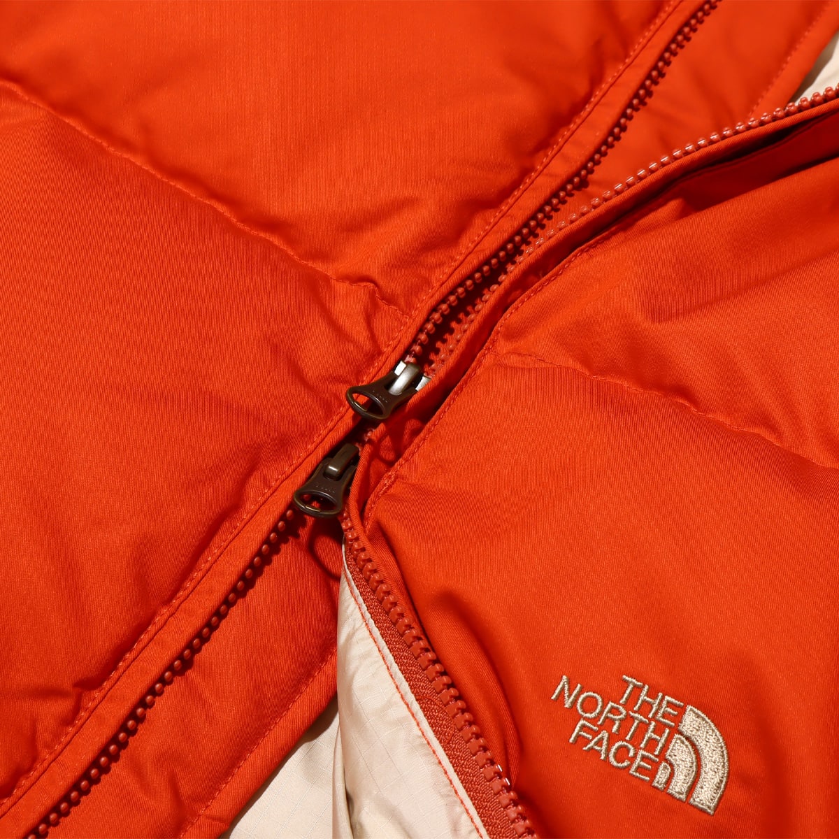 THE NORTH FACE PURPLE LABEL Lightweight Twill Mountain Down