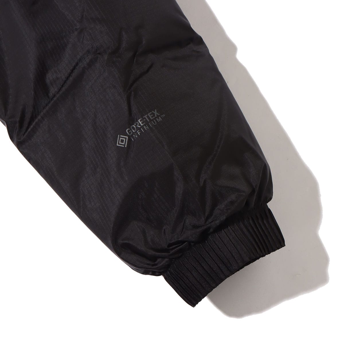 THE NORTH FACE GTX NUPTSE JACKET ブラック 22FW-I（ザ・ノース