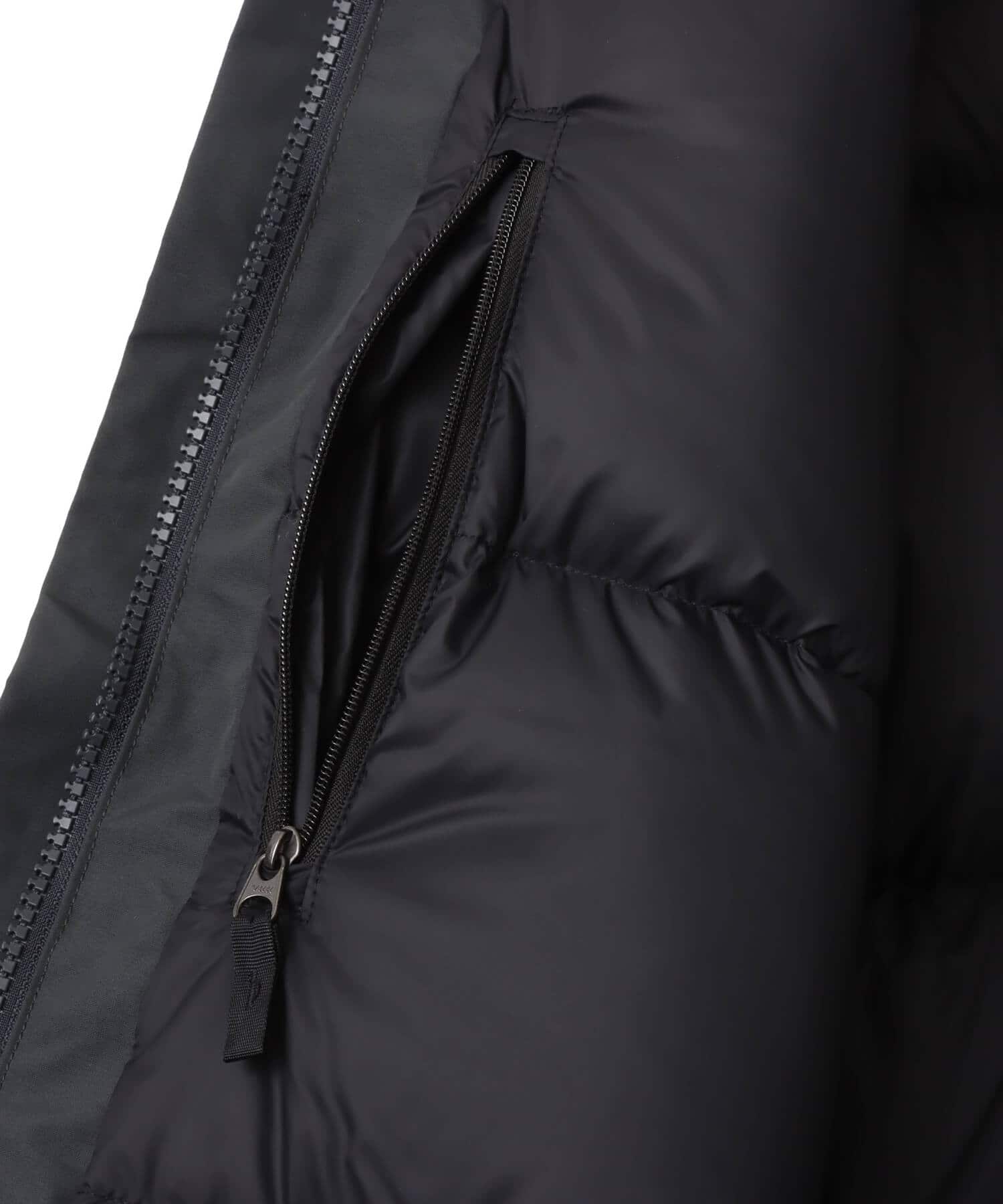 THE NORTH FACE Mountain Down Jacket ヒューズボックスグレーxアスファルトグレーの画像