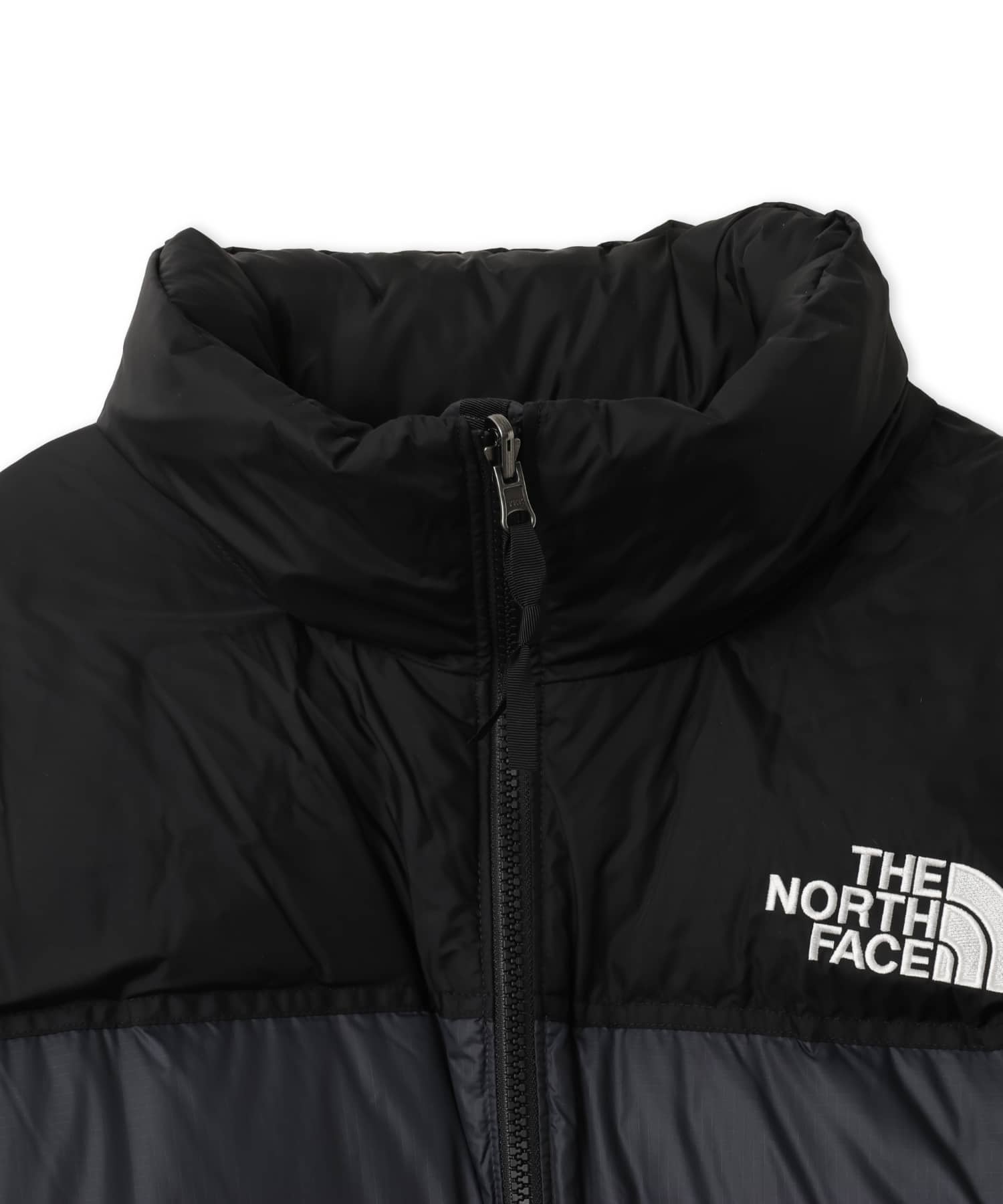 THE NORTH FACE NUPTSE JACKET AGXブラックの画像
