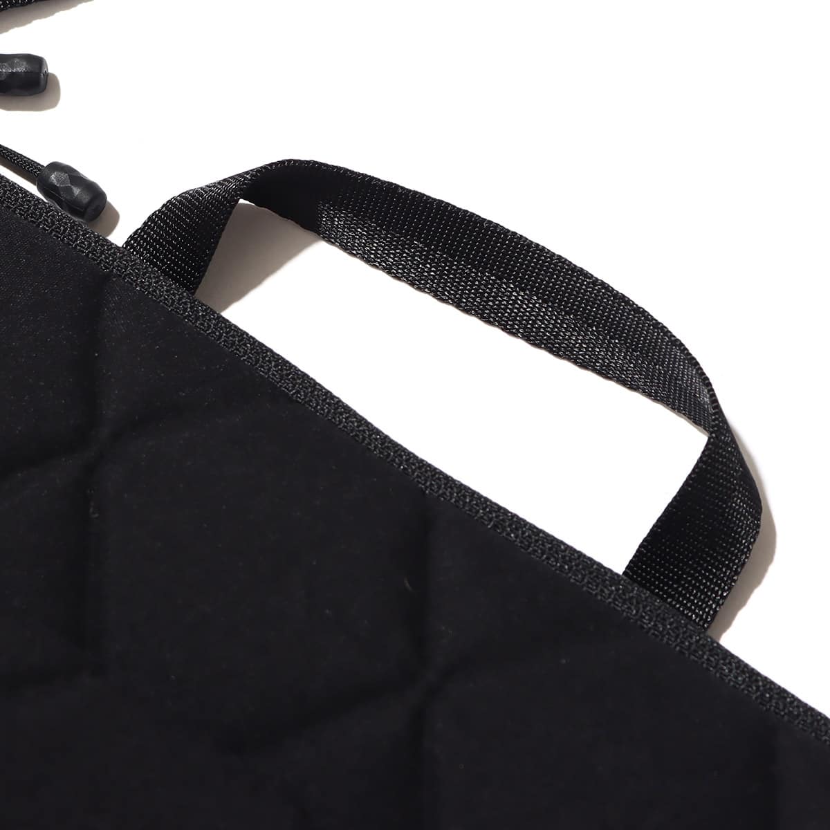 THE NORTH FACE GEOFACE POUCH ブラック 23SS-Iの画像