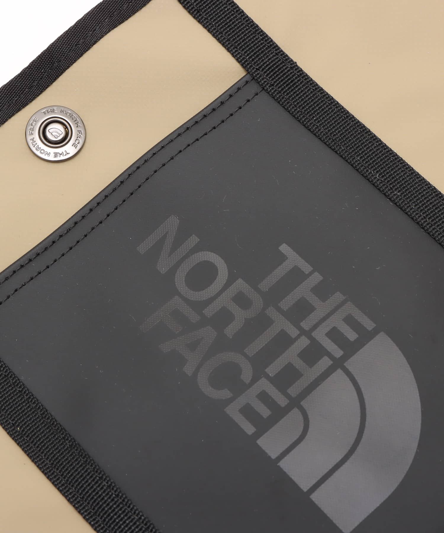 THE NORTH FACE BC Sacoche クラシックカーキの画像