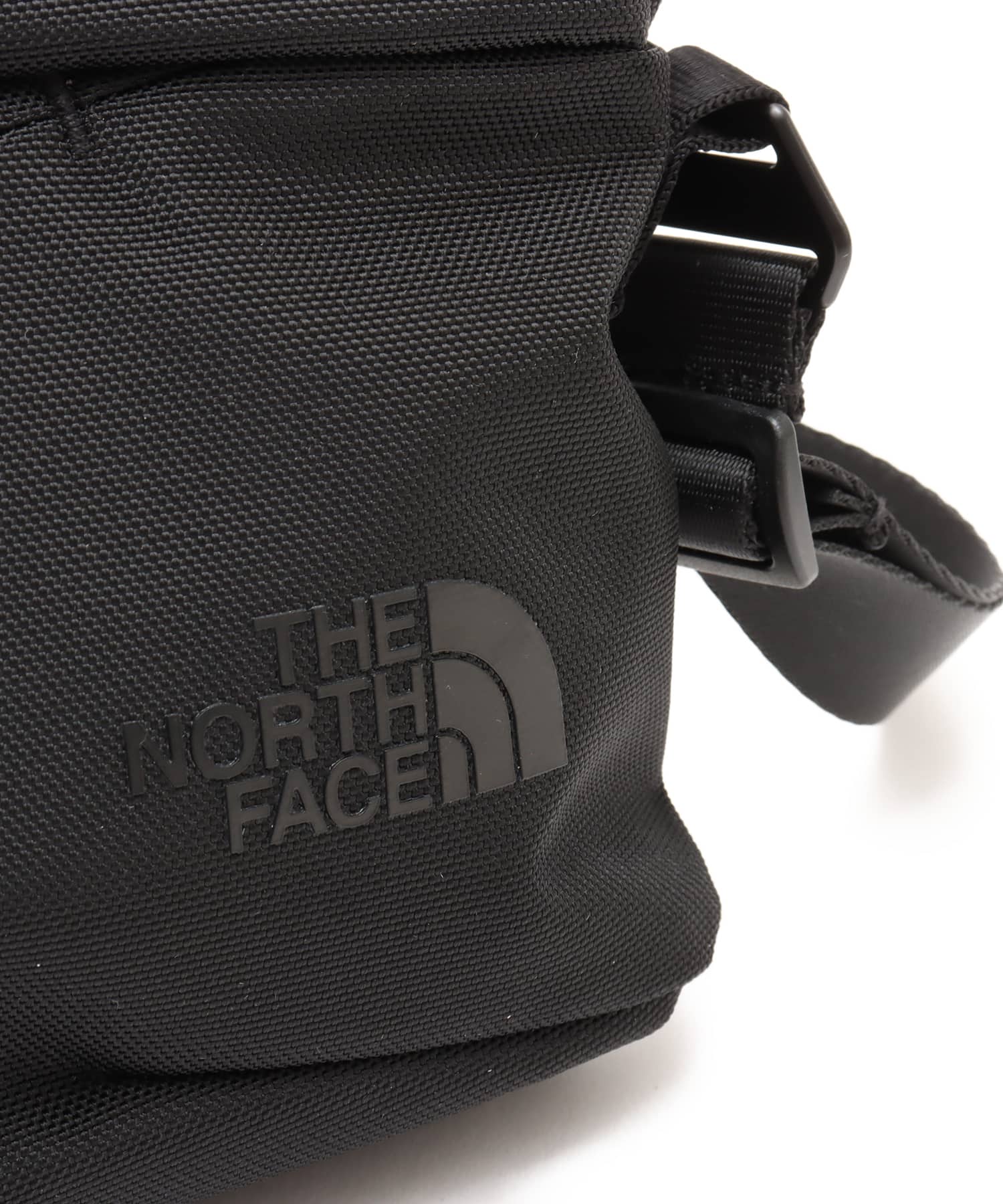 THE NORTH FACE Pyrenees Shoulder S ブラックの画像